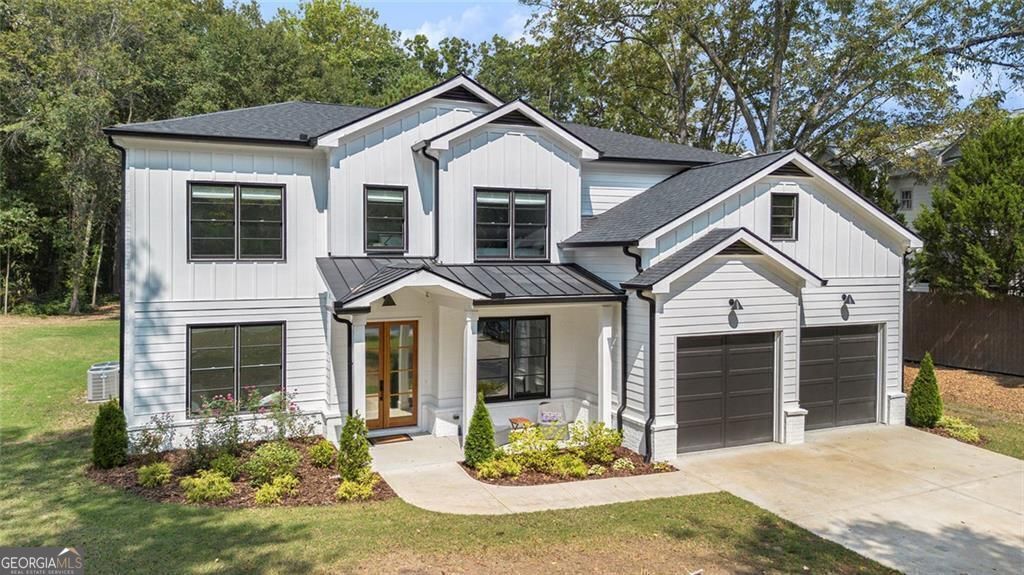 Alpharetta, Georgia, 30009, United States, 5 Bedrooms Bedrooms, ,4 BathroomsBathrooms,Residential,For Sale,1899249