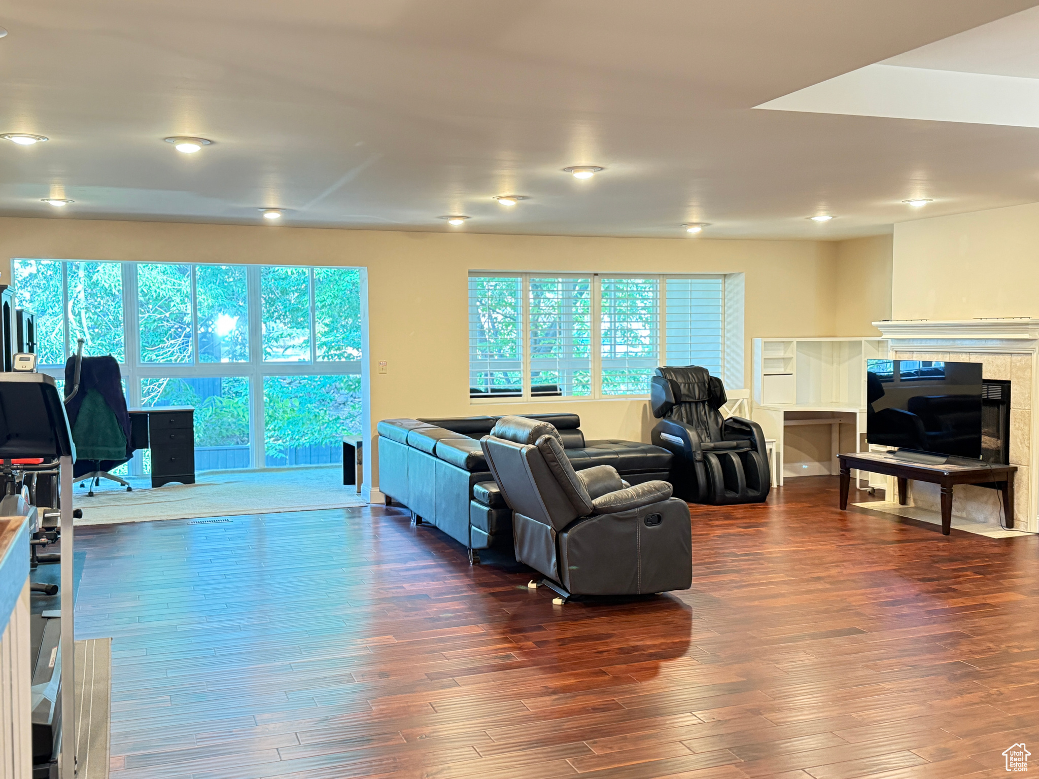 Salt Lake City, Utah, 84103, United States, 3 Bedrooms Bedrooms, ,2 BathroomsBathrooms,Residential,For Sale,1903308