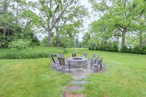 Geneva, New York, 14456, United States, 6 Bedrooms Bedrooms, ,4 BathroomsBathrooms,Residential,For Sale,1901730