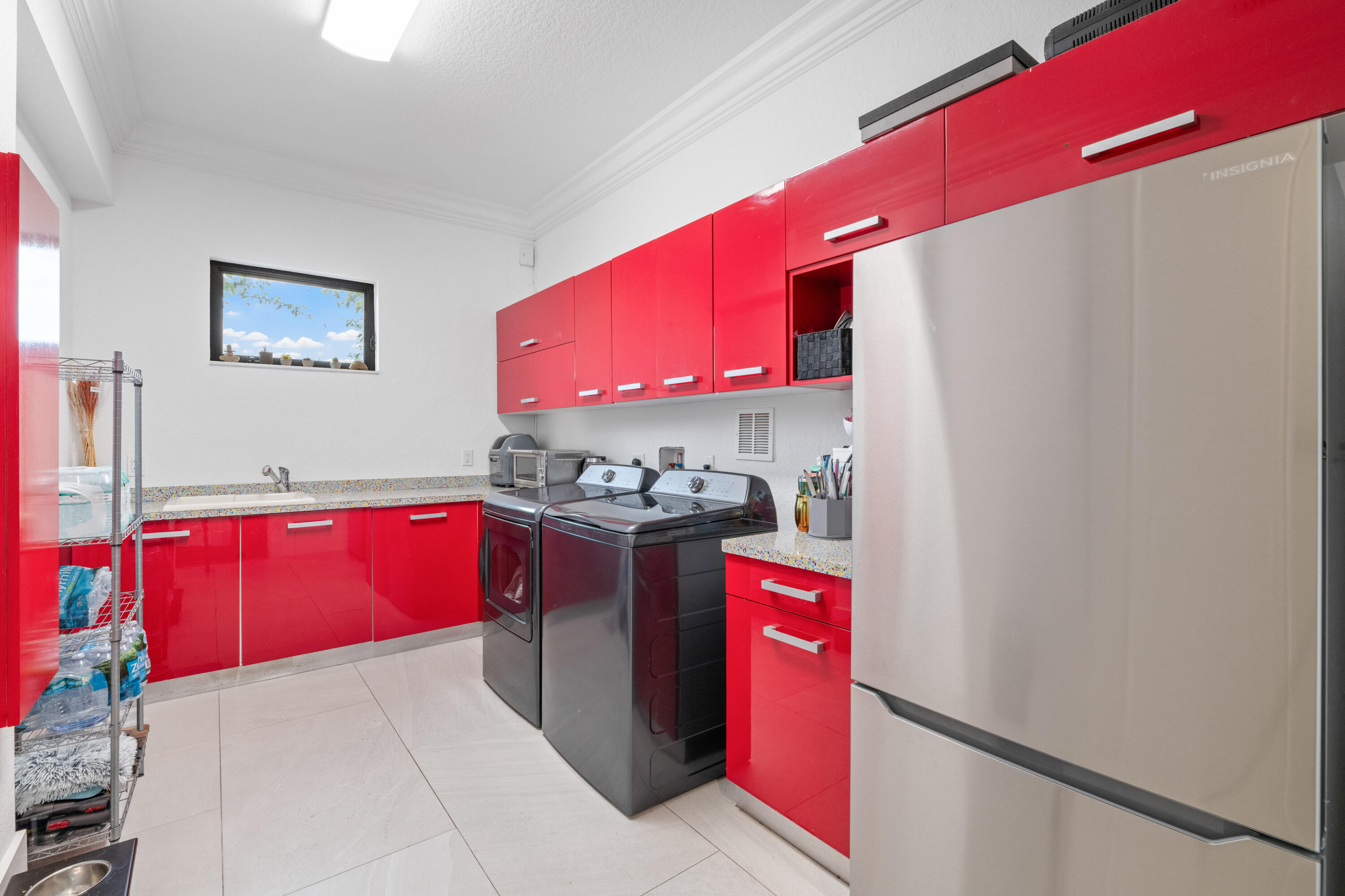  3585 Aiken Court - 物件實景