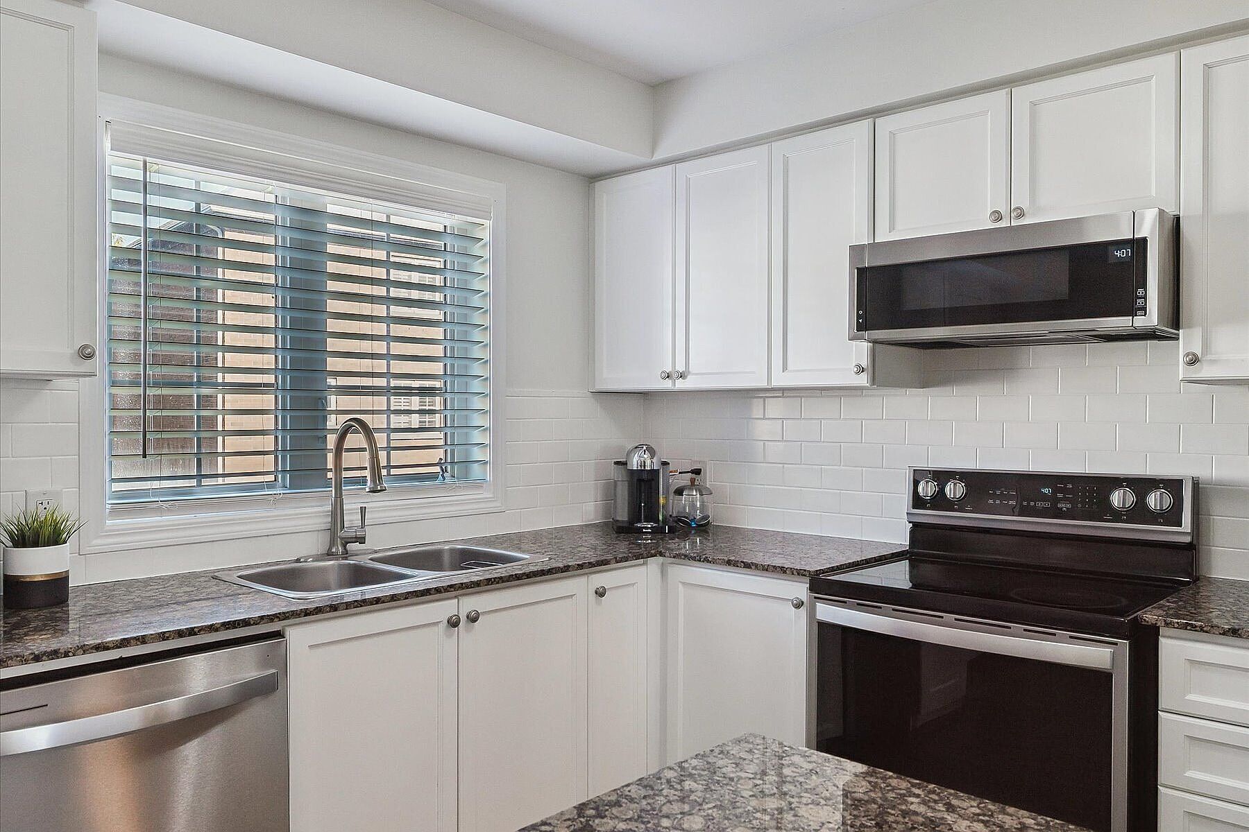  Beachside Living in Hamilton - 物件實景