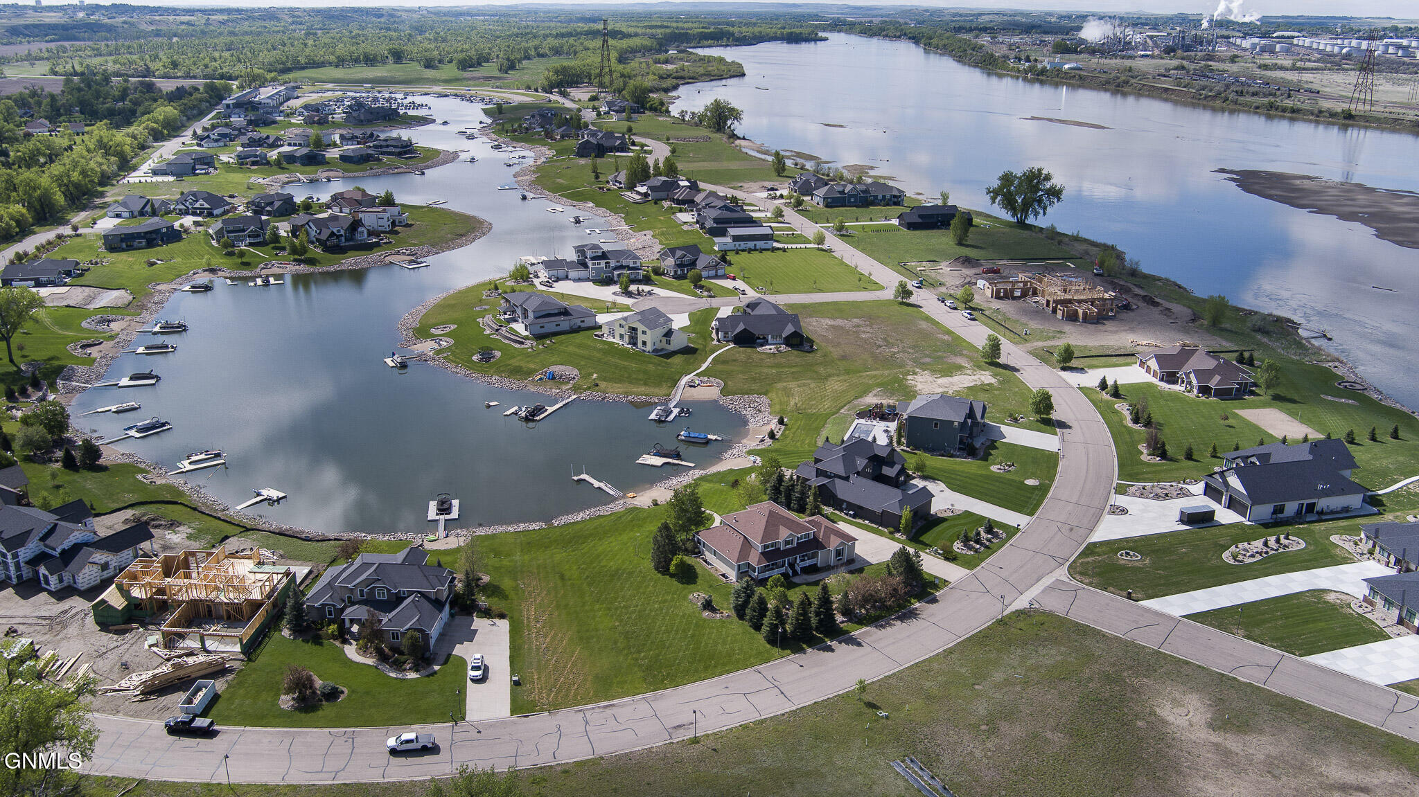 Bismarck, North Dakota, 58503, United States, 6 Bedrooms Bedrooms, ,5 BathroomsBathrooms,Residential,For Sale,1980273