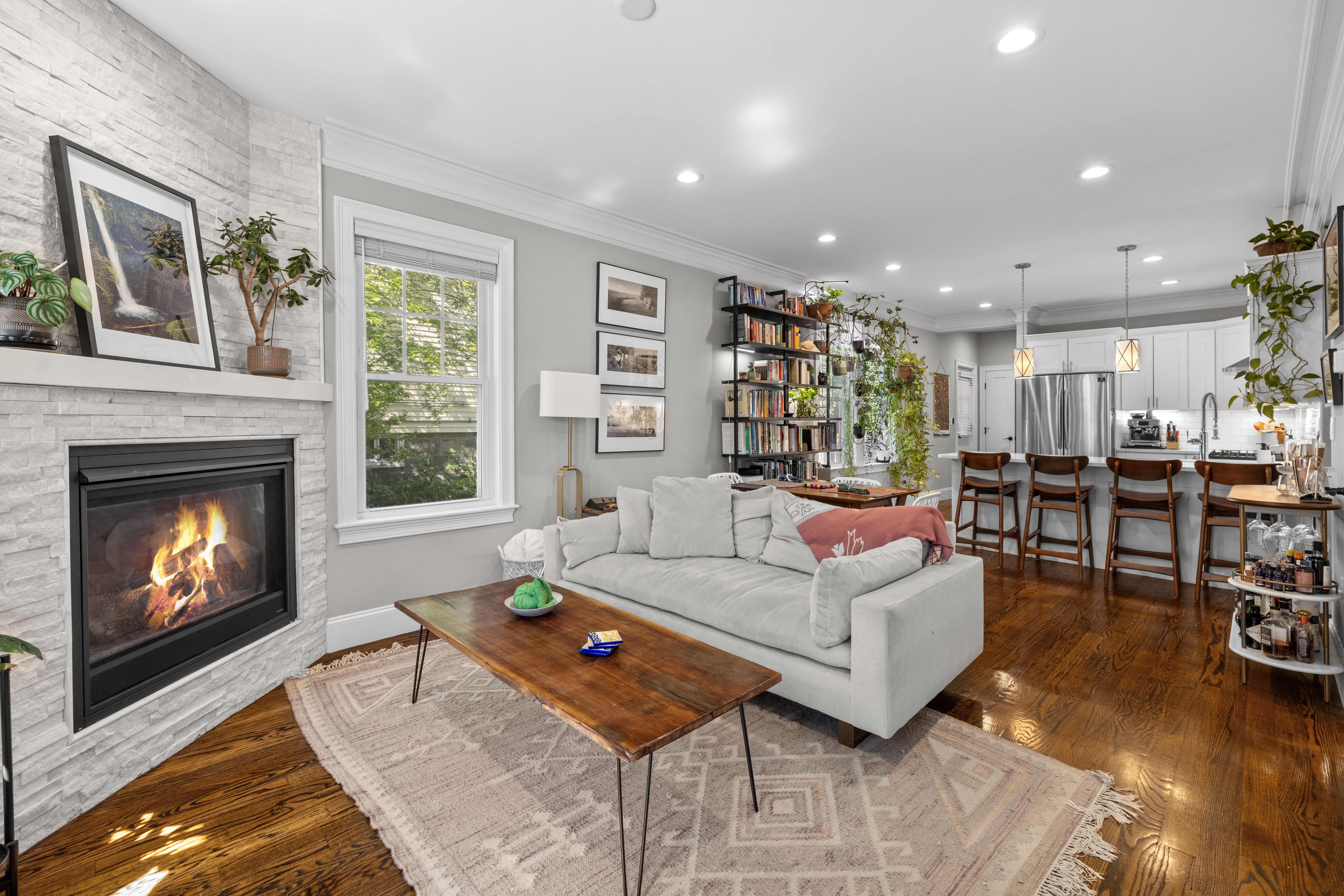  43 Cliftondale Street Unit 1, Boston, MA, 02131 - 物件實景