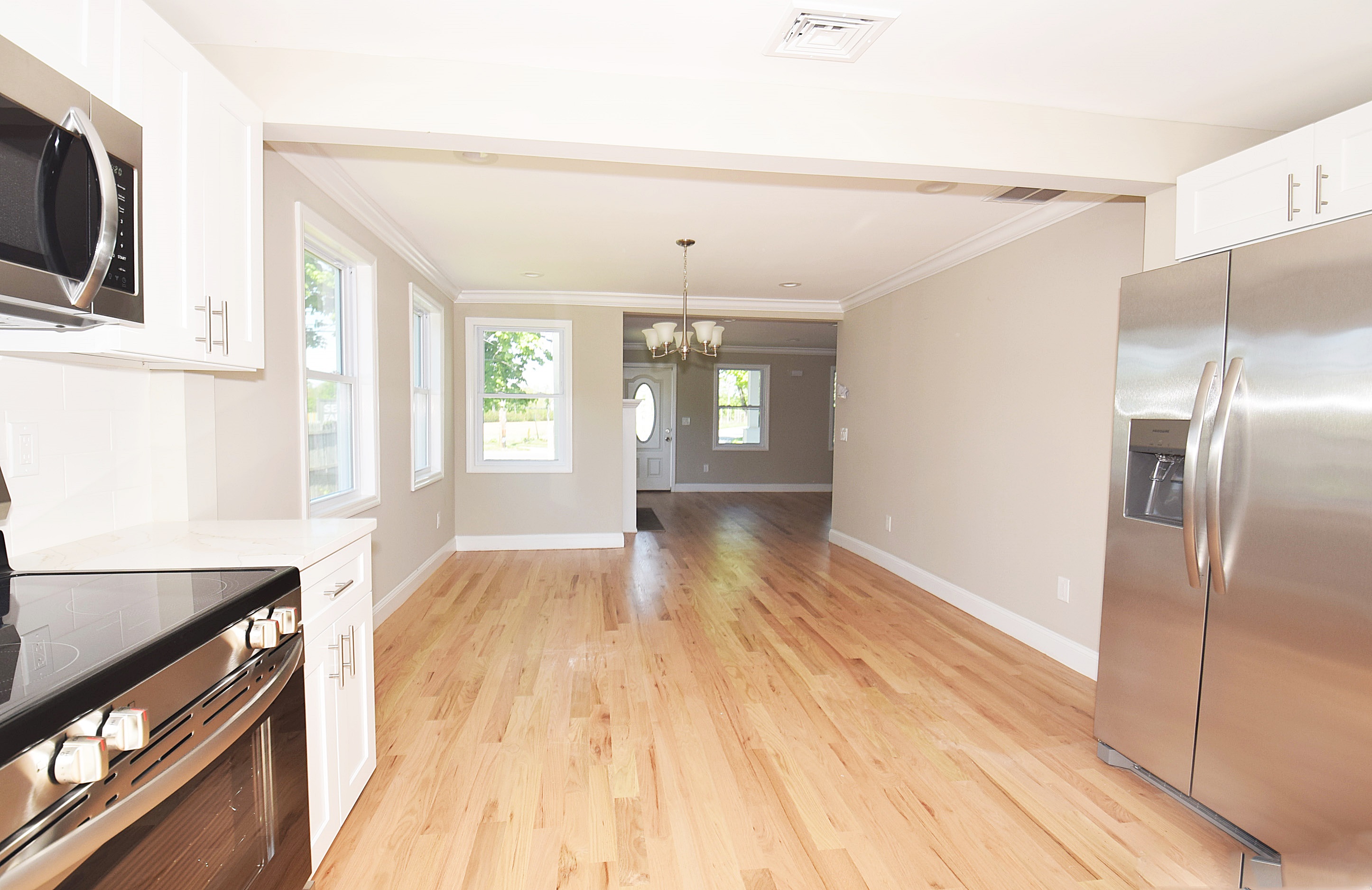 East Marion, New York, 11939, United States, 3 Bedrooms Bedrooms, ,3 BathroomsBathrooms,Residential,For Sale,1805250