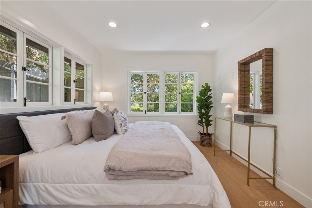 Pasadena, California, 91105, United States, 3 Bedrooms Bedrooms, ,3 BathroomsBathrooms,Residential,For Sale,1941593