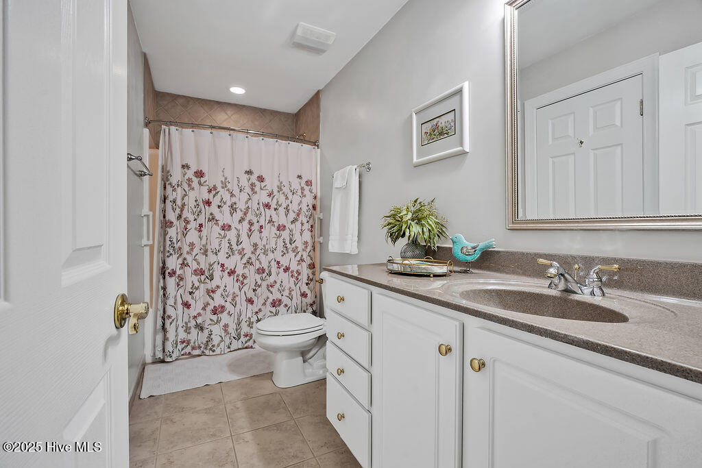 Leland, North Carolina, 28451, United States, 3 Bedrooms Bedrooms, ,3 BathroomsBathrooms,Residential,For Sale,1902314