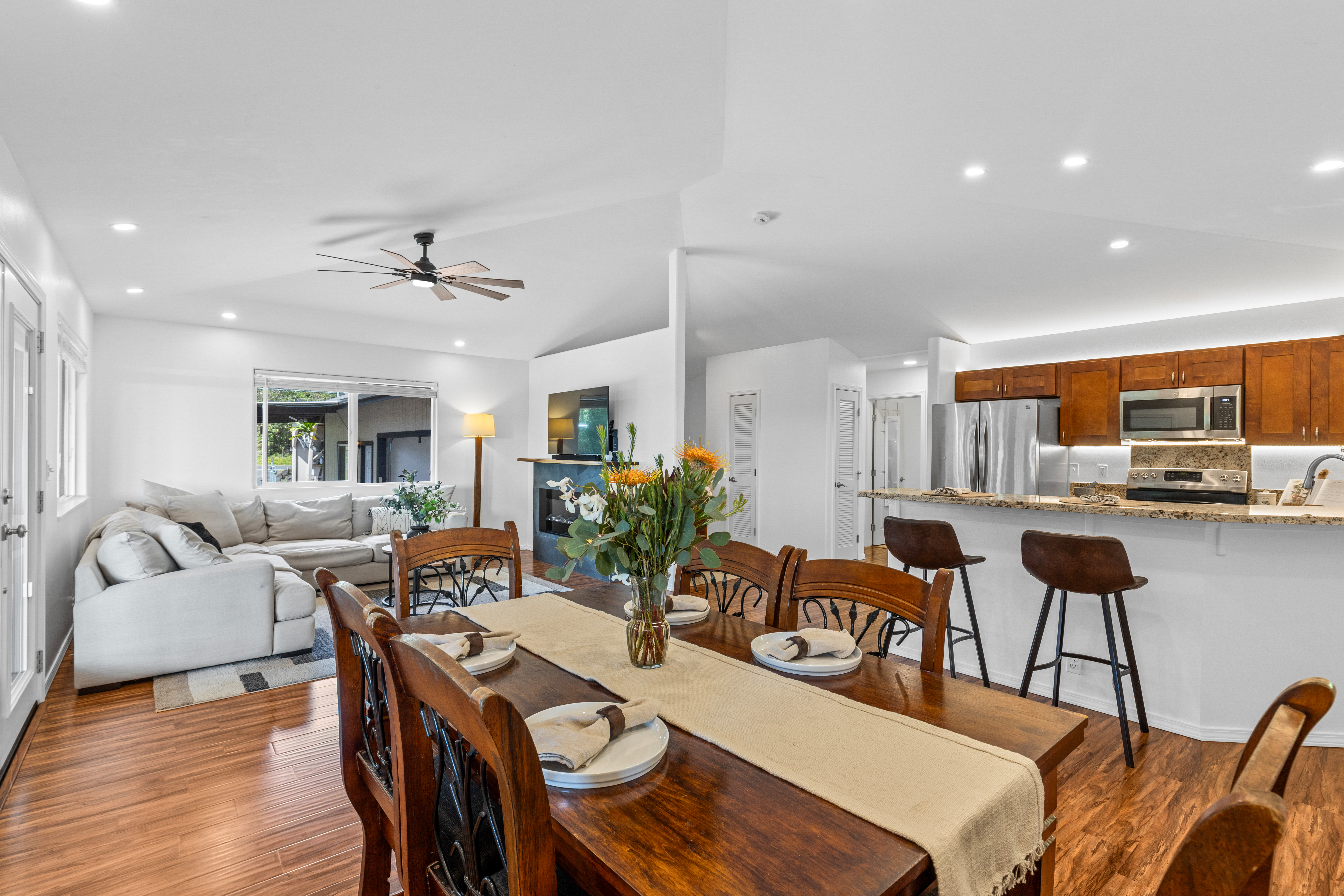 Mountain View, Hawaii, 96760, United States, 4 Bedrooms Bedrooms, ,2 BathroomsBathrooms,Residential,For Sale,1940601