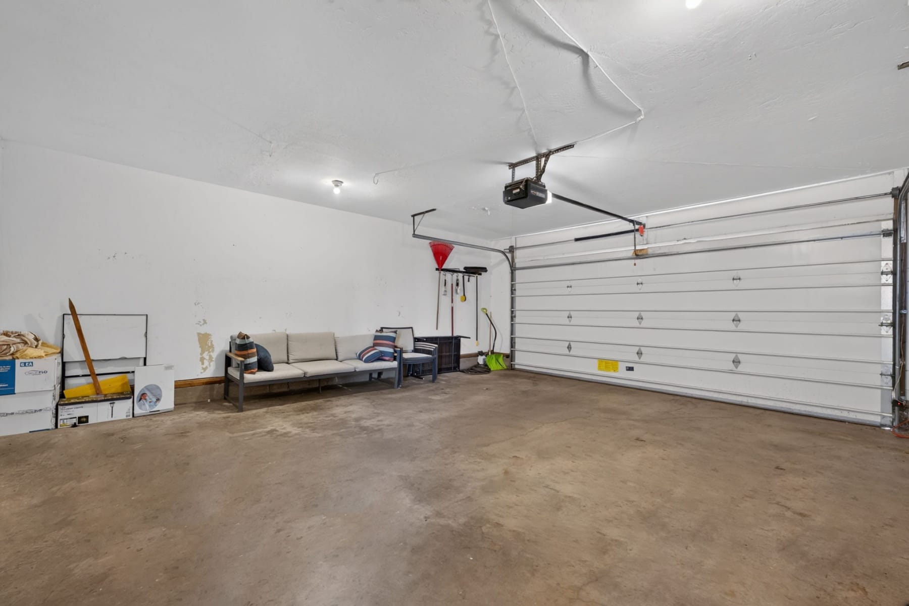  2258 NW 6th Street Bend, OR 97703 - 物件實景