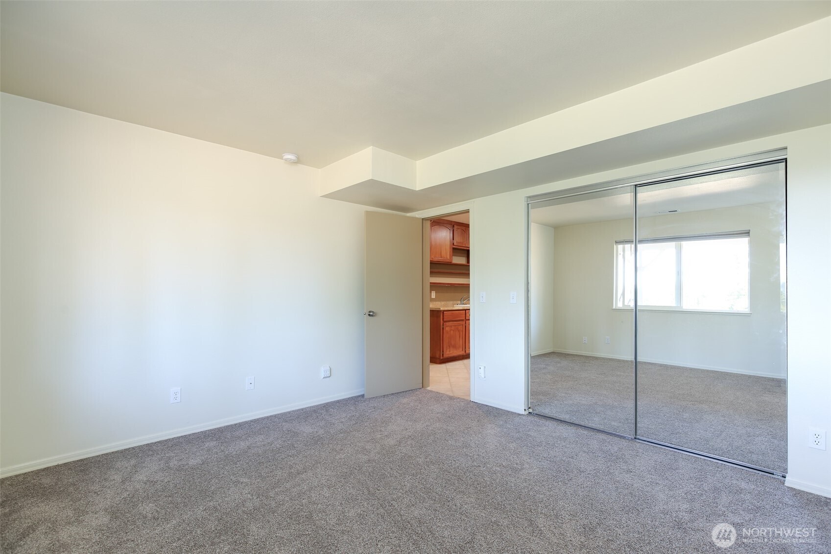 Oak Harbor, Washington, 98277, United States, 3 Bedrooms Bedrooms, ,1 BathroomBathrooms,Residential,For Sale,1896495