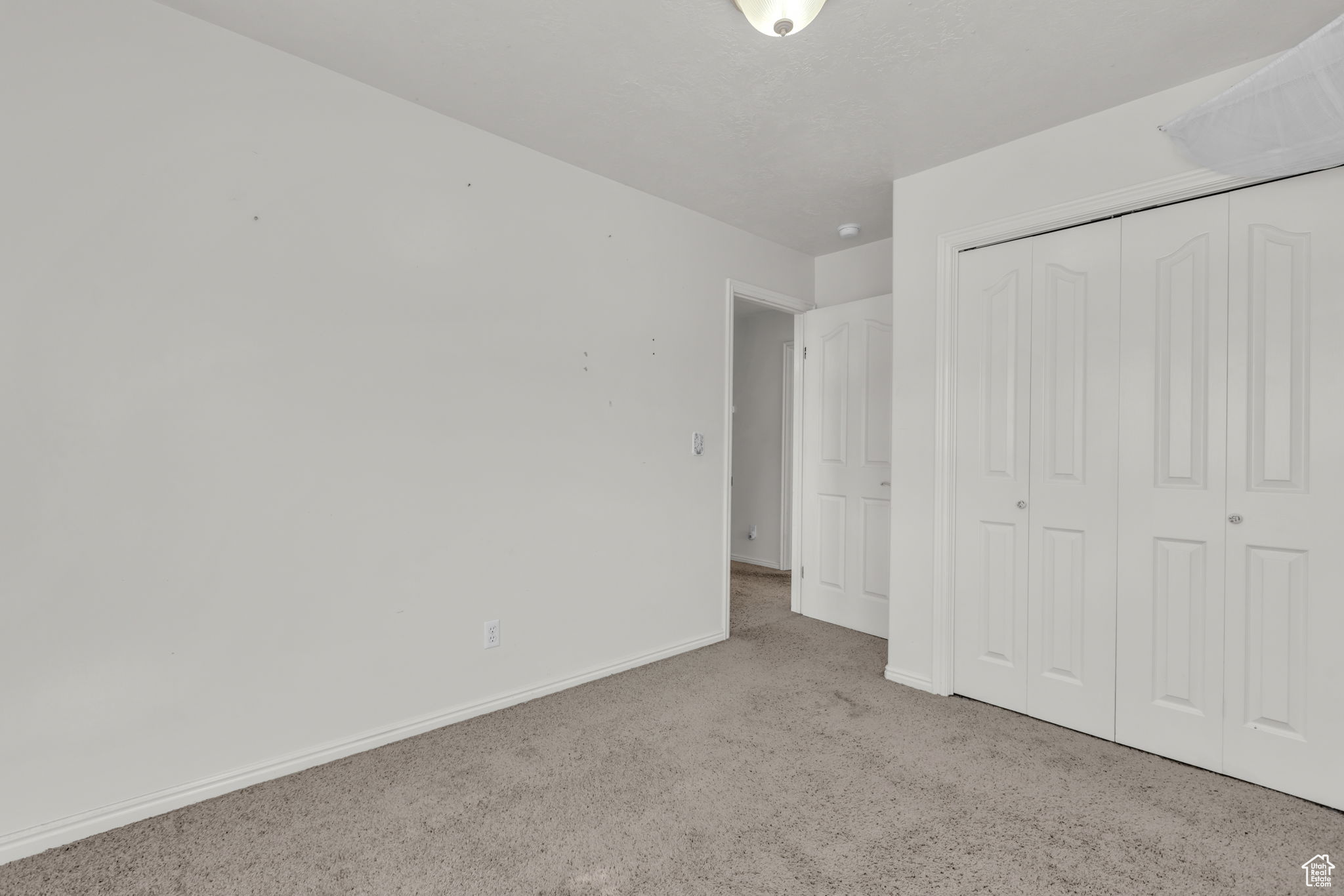 Ogden, Utah, 84404, United States, 4 Bedrooms Bedrooms, ,3 BathroomsBathrooms,Residential,For Sale,1867138