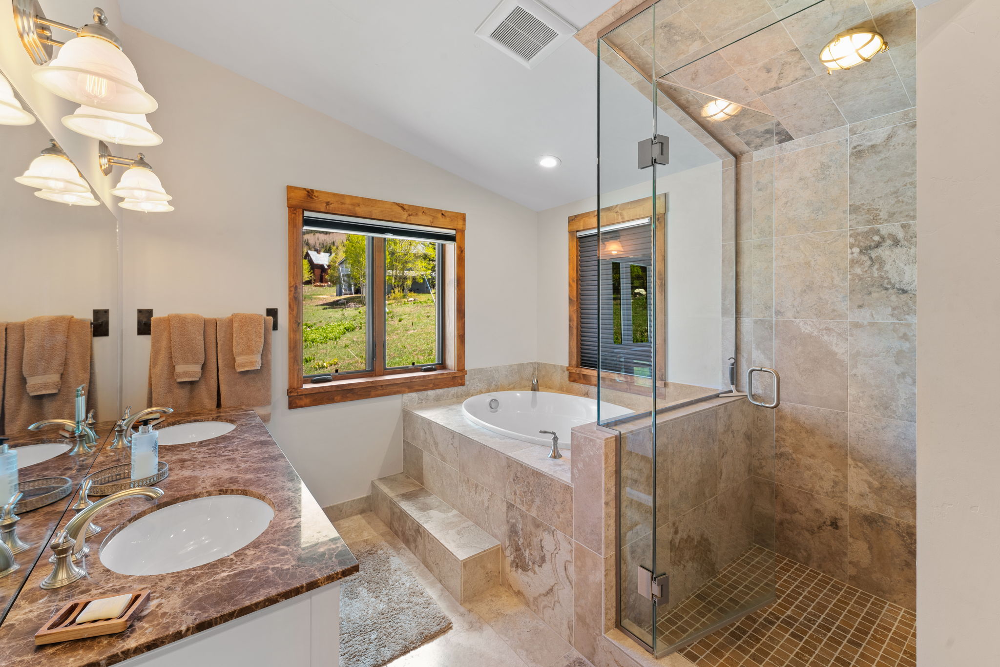  A True Mountain Retreat on Mt. Crested Butte - 物件實景