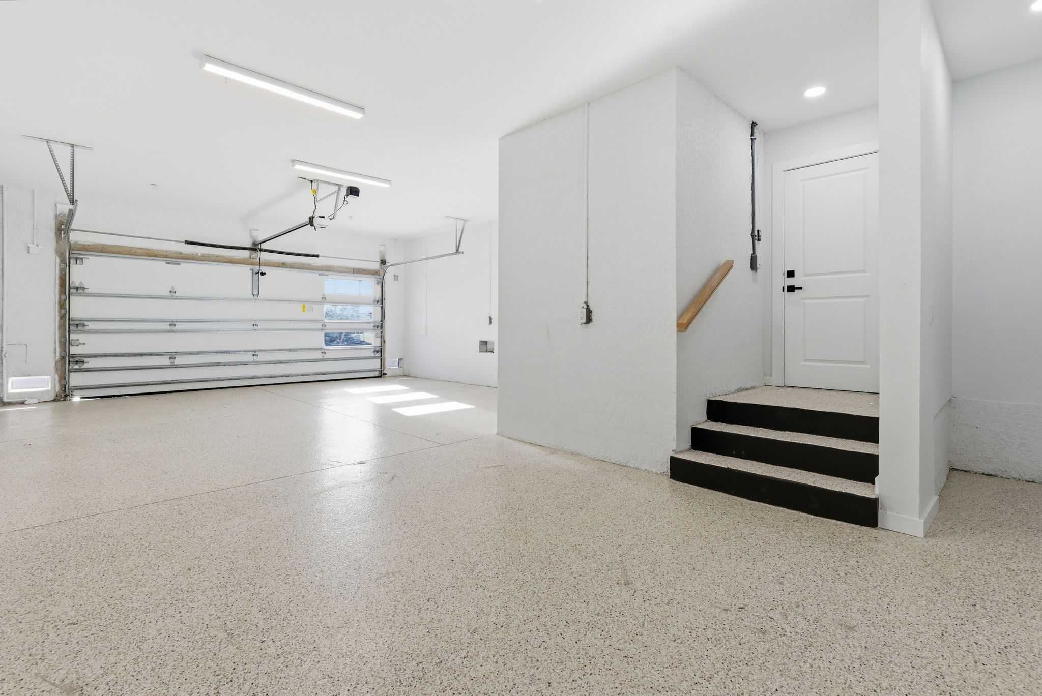 11605 1st St E # 6, Treasure Island, Florida, 33706, United States, 5 Bedrooms Bedrooms, ,4 BathroomsBathrooms,Residential,For Sale,11605 1st St E # 6,1423678