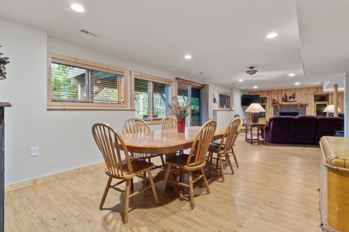 Crown Point, Indiana, 46307, United States, 3 Bedrooms Bedrooms, ,3 BathroomsBathrooms,Residential,For Sale,1942577