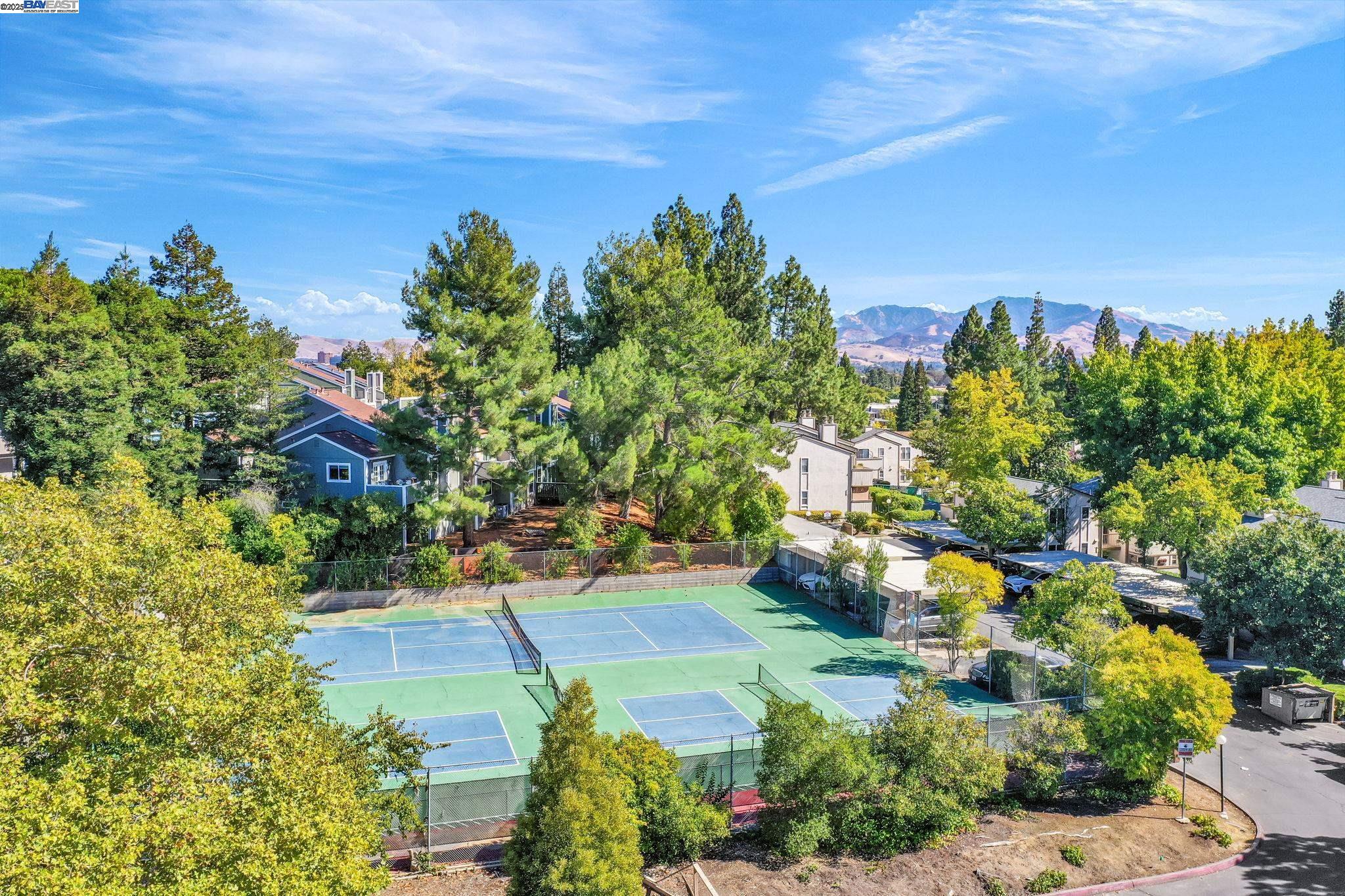 Pleasant Hill, California, 94523, United States, 4 Bedrooms Bedrooms, ,2 BathroomsBathrooms,Residential,For Sale,1991130