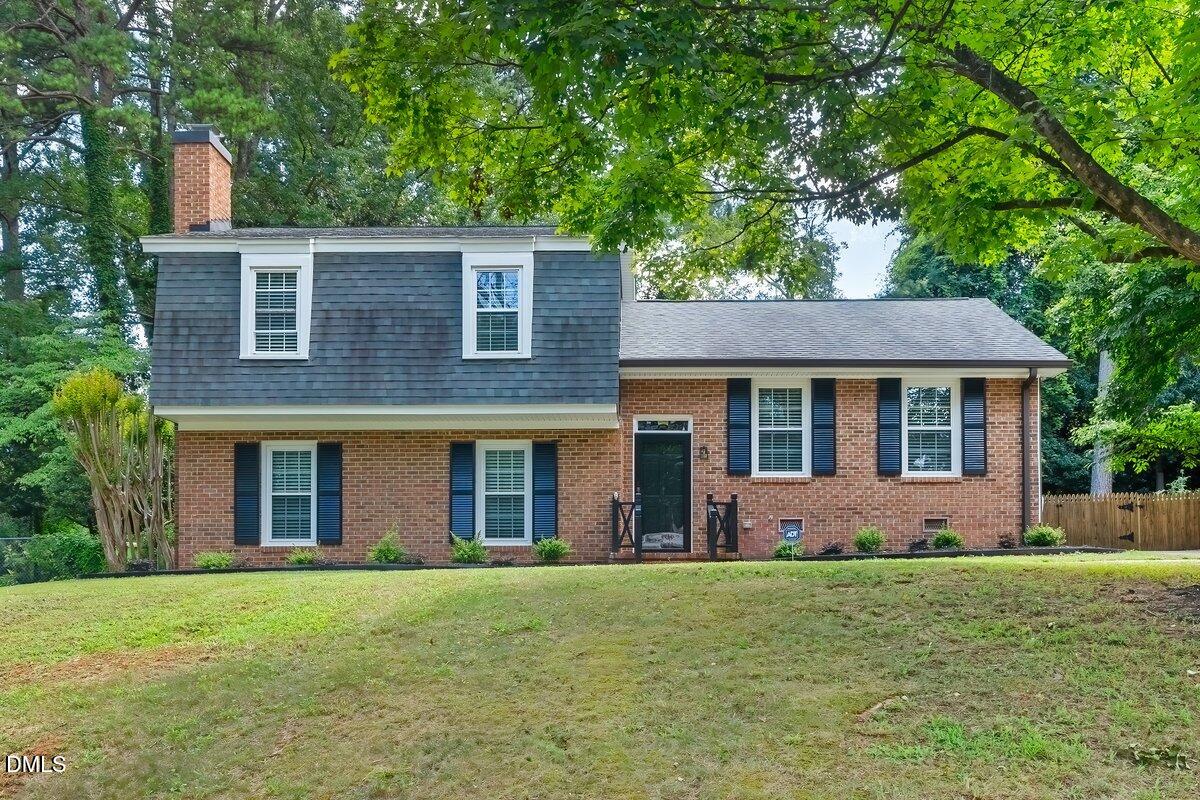 Raleigh, North Carolina, 27609, United States, 3 Bedrooms Bedrooms, ,3 BathroomsBathrooms,Residential,For Sale,1954516