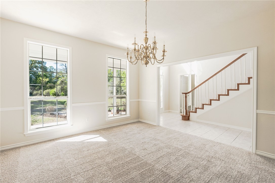 Bryan, Texas, 77808, United States, 3 Bedrooms Bedrooms, ,3 BathroomsBathrooms,Residential,For Sale,1989351