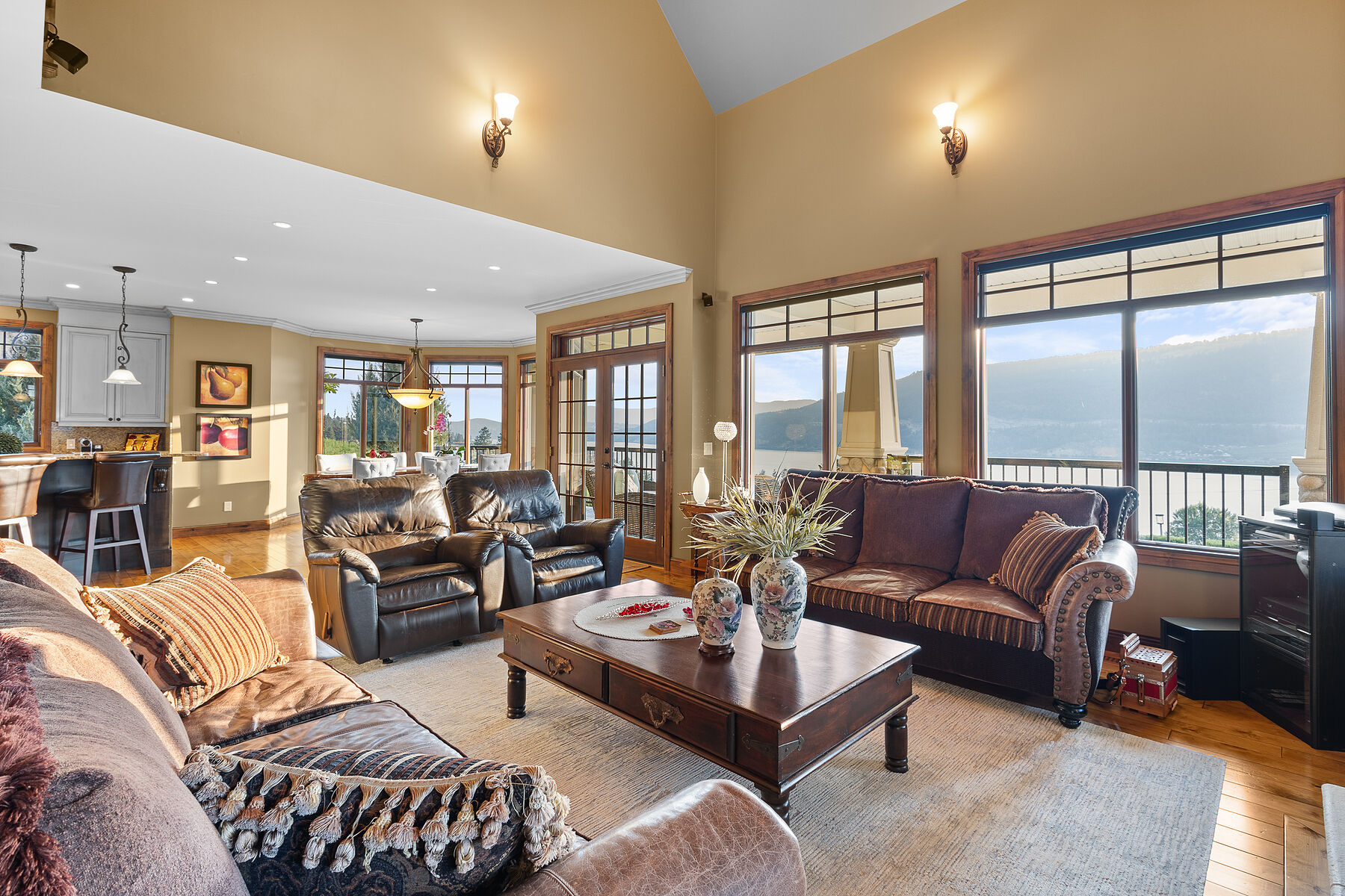  Extraordinary Custom Estate - 物件實景
