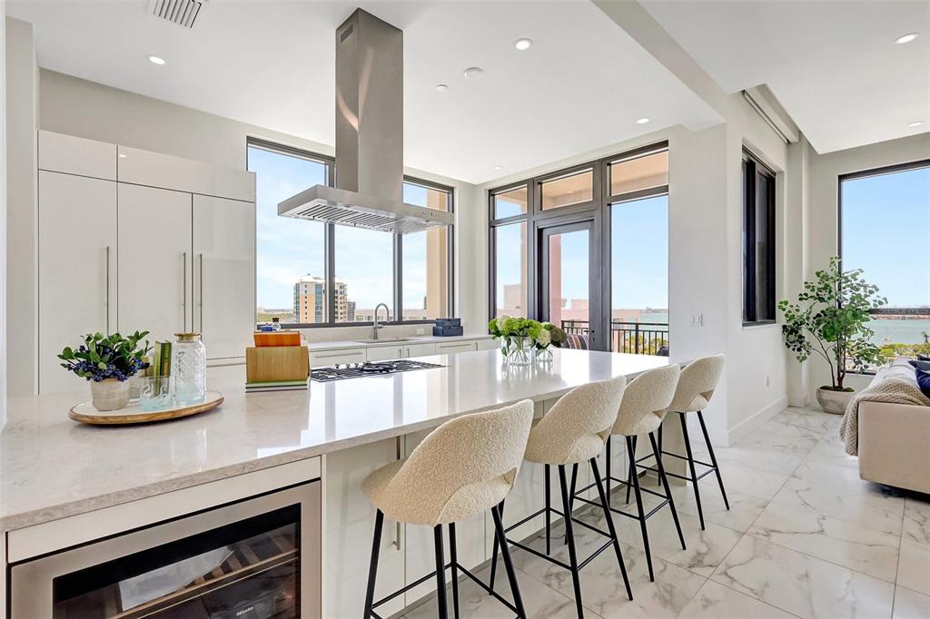 Sarasota, Florida, 34236, United States, 3 Bedrooms Bedrooms, ,4 BathroomsBathrooms,Residential,For Sale,1828539