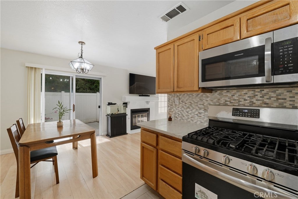 Chino Hills, California, 91709, United States, 2 Bedrooms Bedrooms, ,3 BathroomsBathrooms,Residential,For Sale,1976216