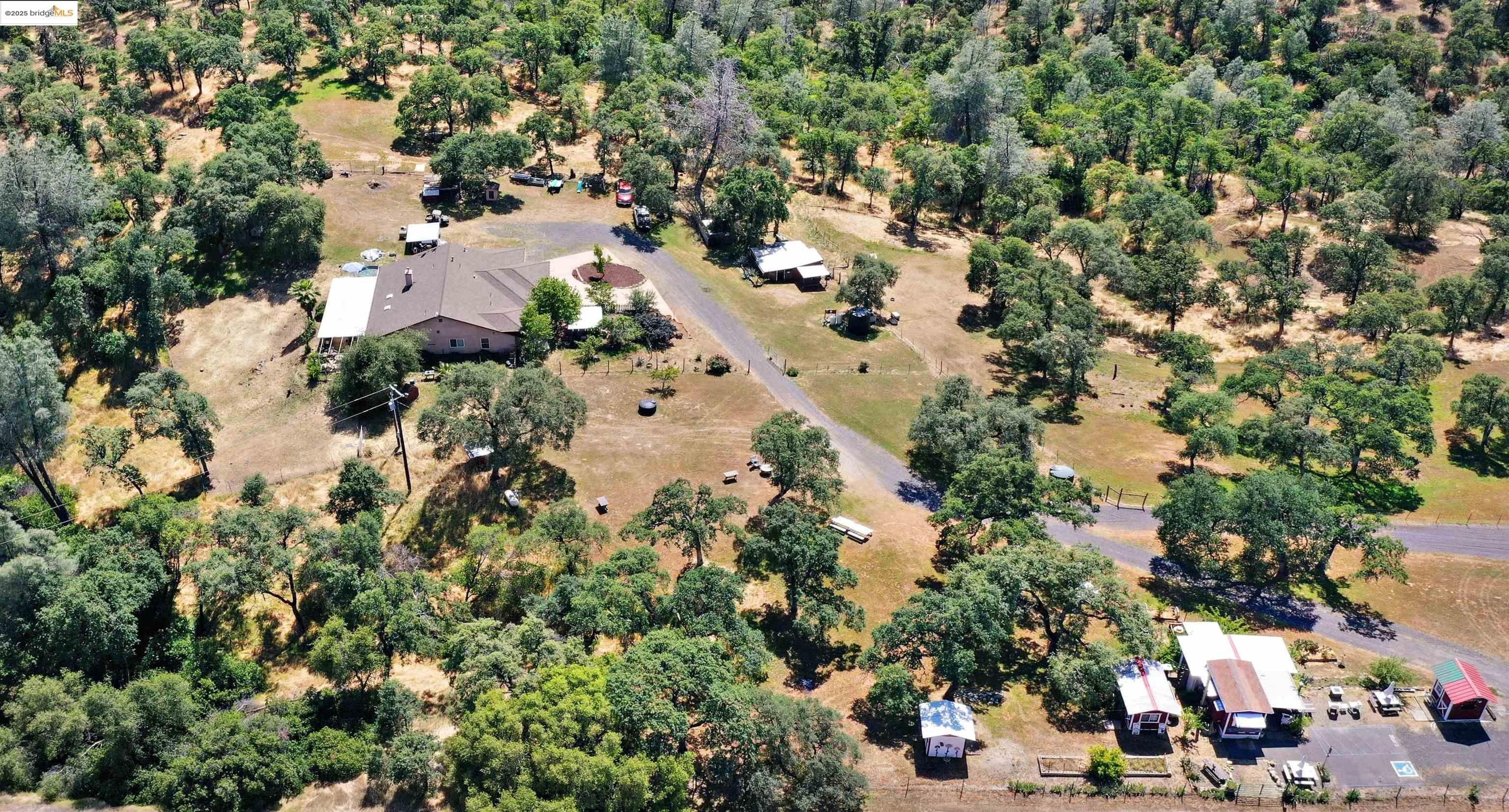 Jamestown, California, 95327, United States, 3 Bedrooms Bedrooms, ,2 BathroomsBathrooms,Residential,For Sale,1828112