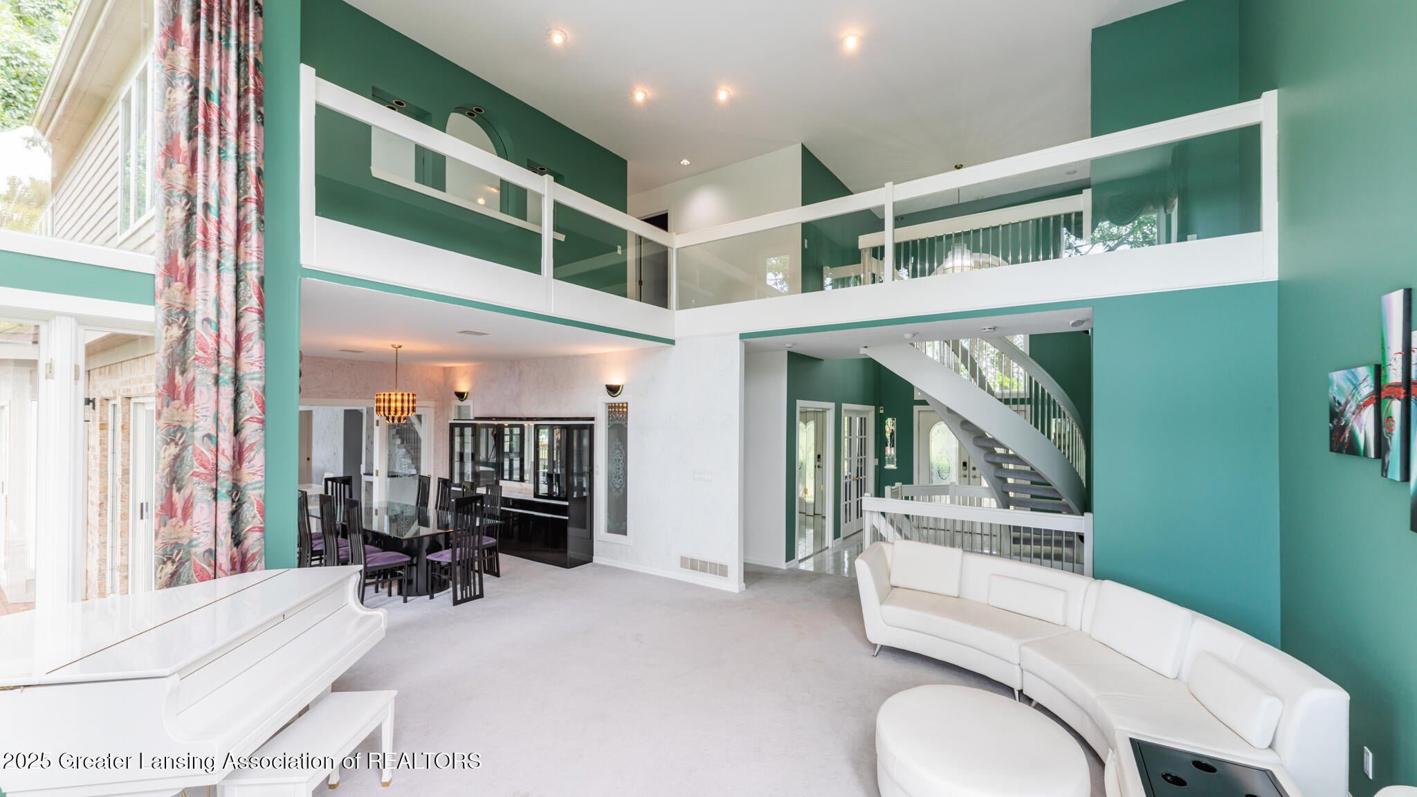 Laingsburg, Michigan, 48848, United States, 5 Bedrooms Bedrooms, ,6 BathroomsBathrooms,Residential,For Sale,1906782