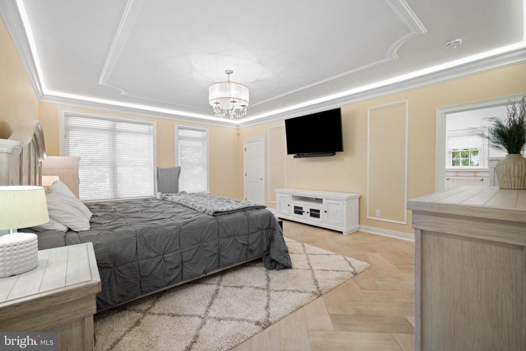Hammonton, New Jersey, 08037, United States, 5 Bedrooms Bedrooms, ,5 BathroomsBathrooms,Residential,For Sale,1834534