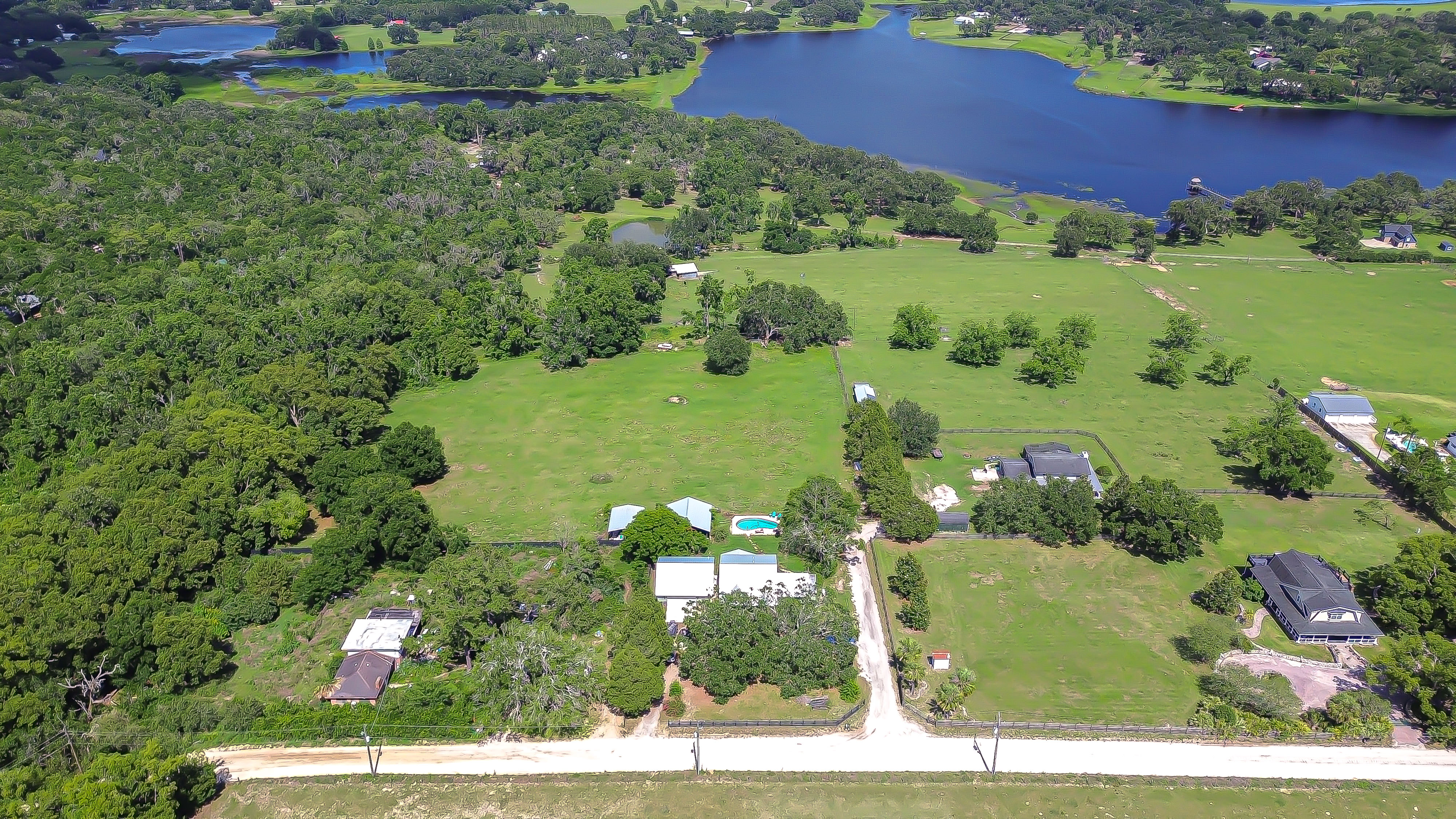 Dade City, Florida, 33523, United States, 4 Bedrooms Bedrooms, ,3 BathroomsBathrooms,Residential,For Sale,1873323