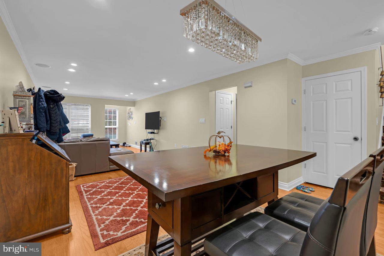 Pennington, New Jersey, 08534, United States, 3 Bedrooms Bedrooms, ,3 BathroomsBathrooms,Residential,For Sale,1987595