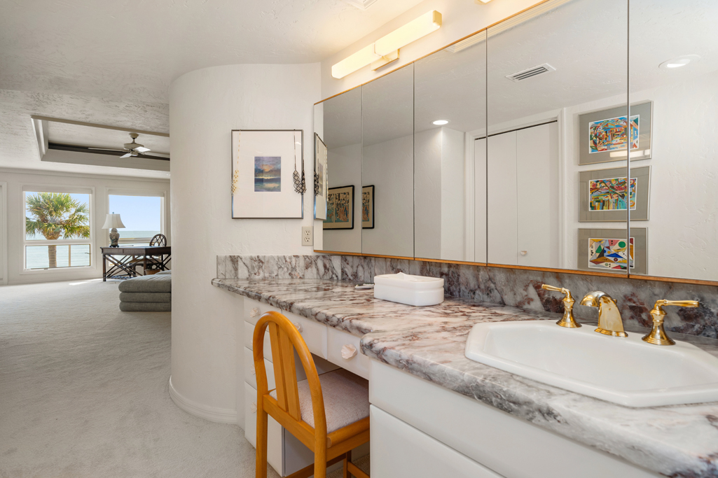 Redington Beach, Florida, 33708, United States, 3 Bedrooms Bedrooms, ,4 BathroomsBathrooms,Residential,For Sale,2014078