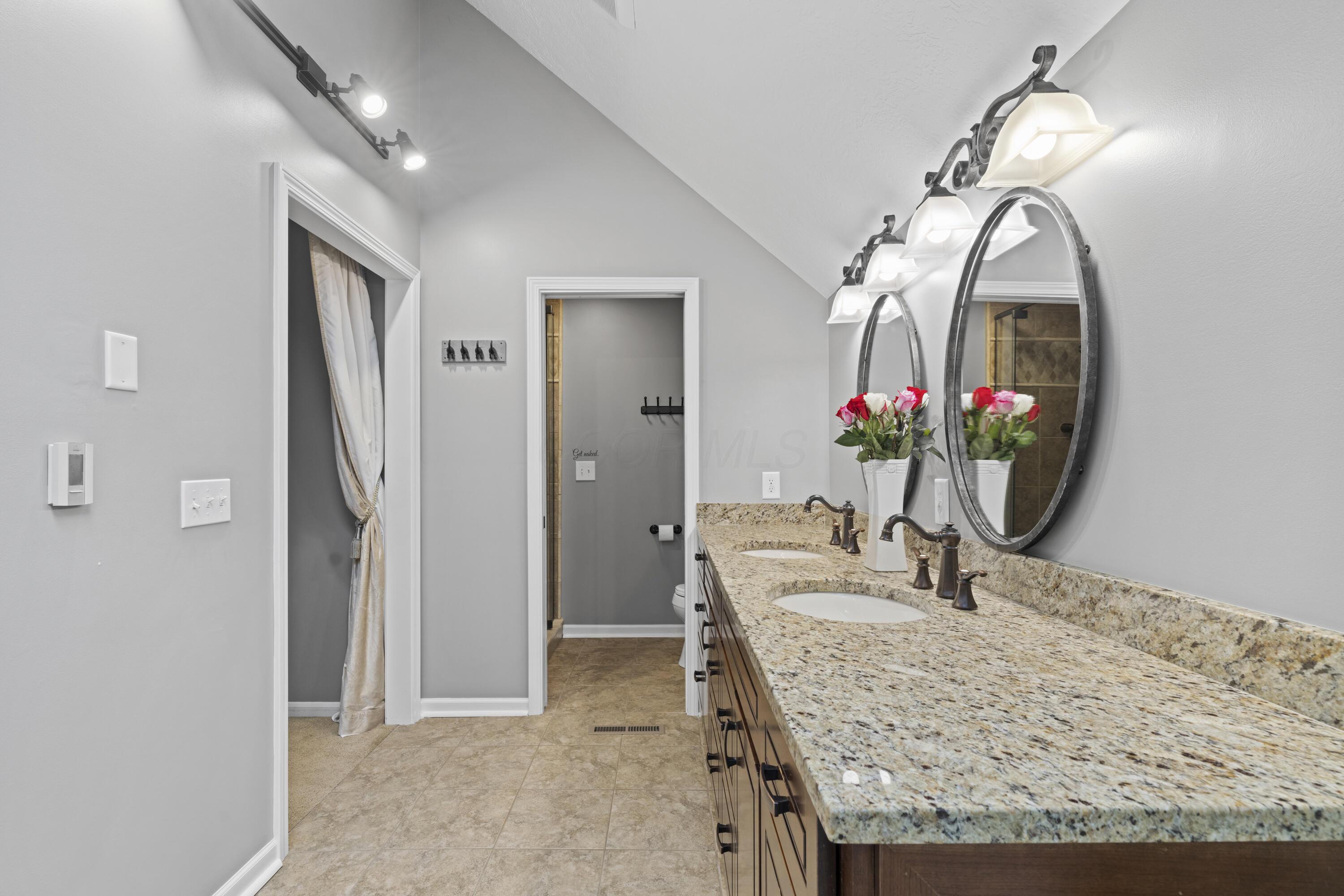 Columbus, Ohio, 43230, United States, 4 Bedrooms Bedrooms, ,4 BathroomsBathrooms,Residential,For Sale,1970472