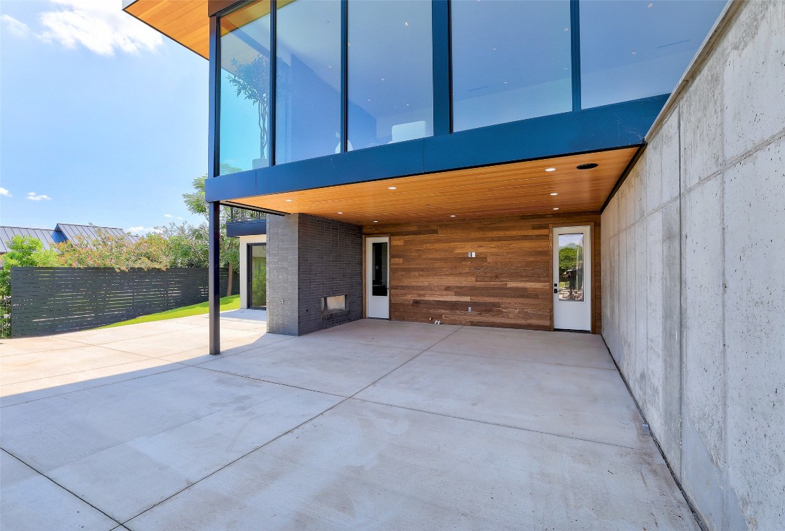Austin, Texas, 78746, United States, 5 Bedrooms Bedrooms, ,7 BathroomsBathrooms,Residential,For Sale,1925682