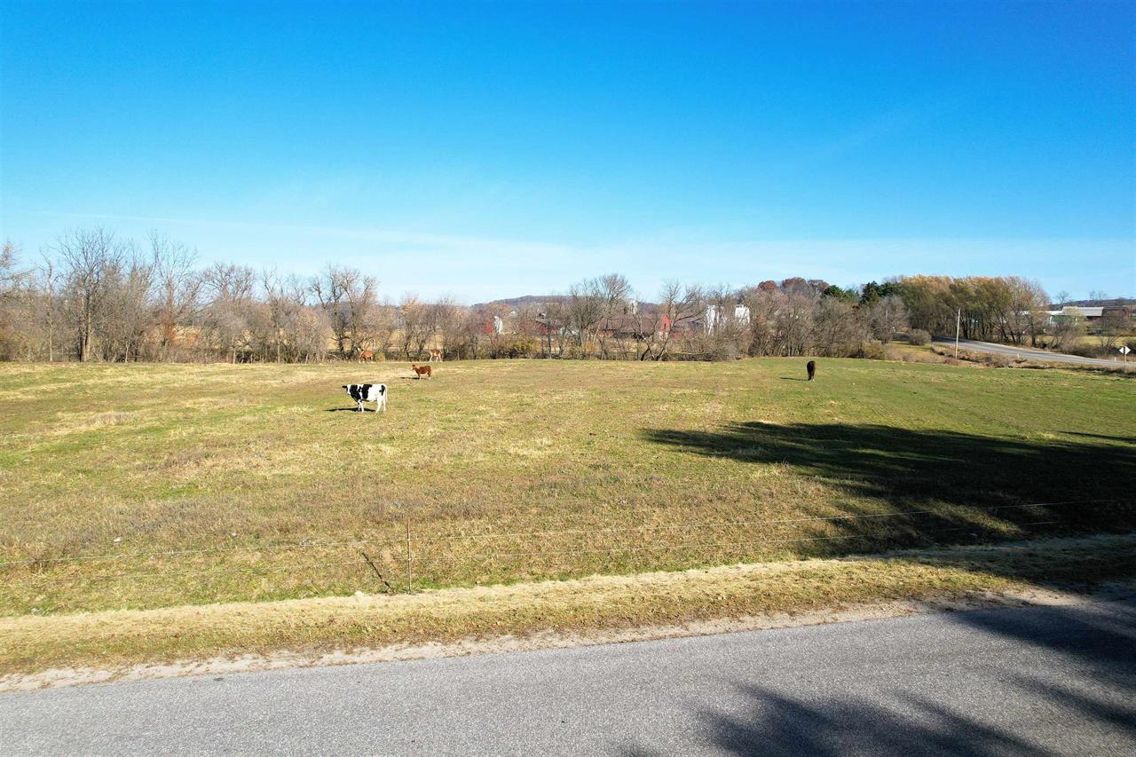 La Valle, Wisconsin, 53941, United States, 7 Bedrooms Bedrooms, ,Residential,For Sale,1995169