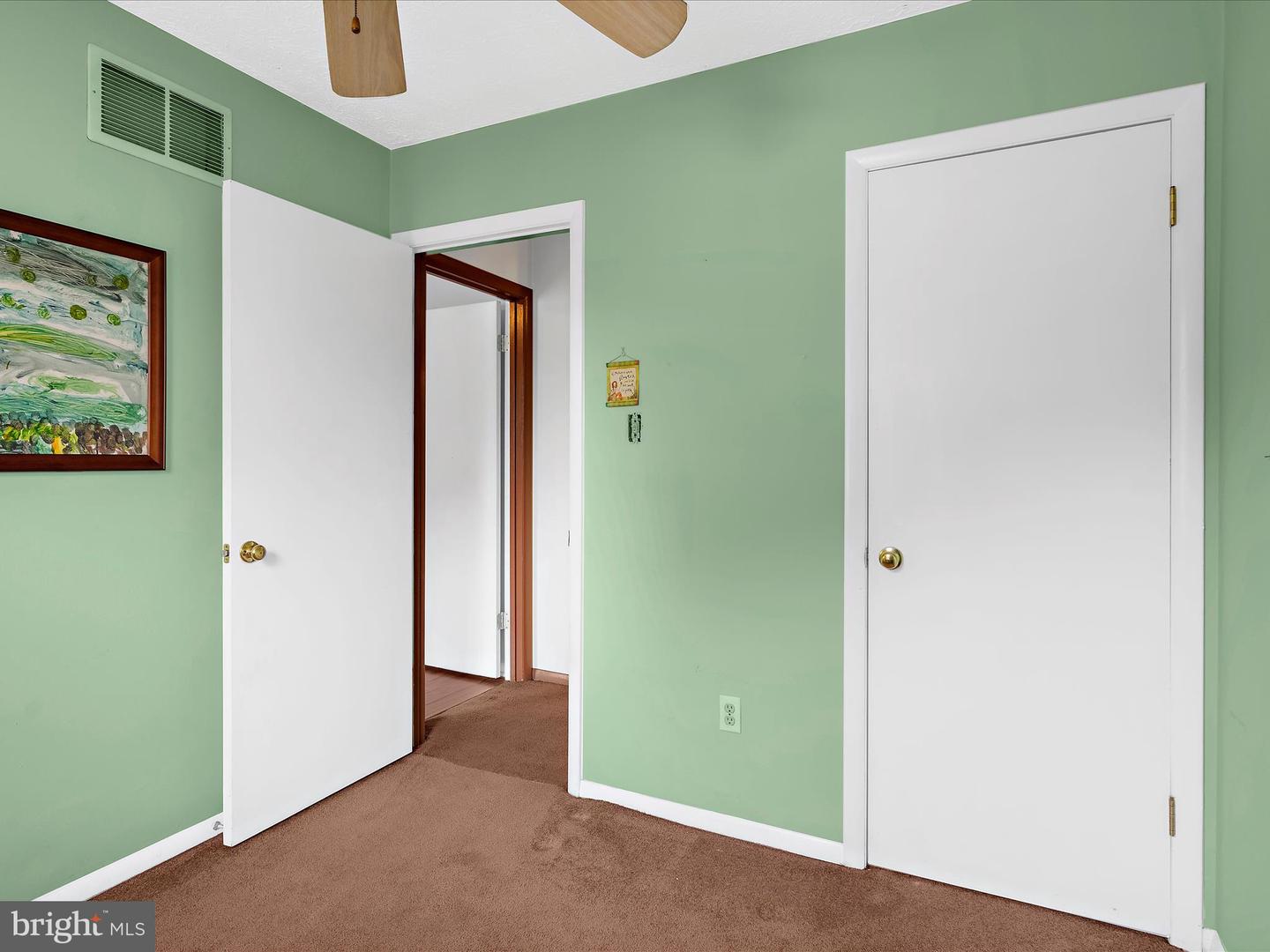 Arnold, Maryland, 21012, United States, 5 Bedrooms Bedrooms, ,3 BathroomsBathrooms,Residential,For Sale,1972658