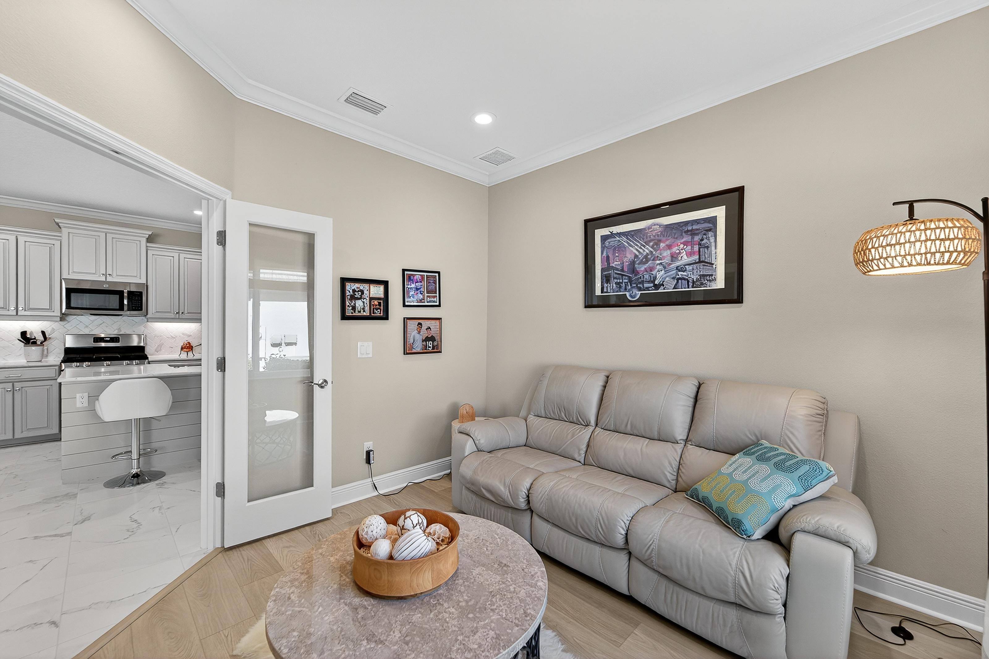 Bradenton, Florida, 34211, United States, 3 Bedrooms Bedrooms, ,2 BathroomsBathrooms,Residential,For Sale,2008823