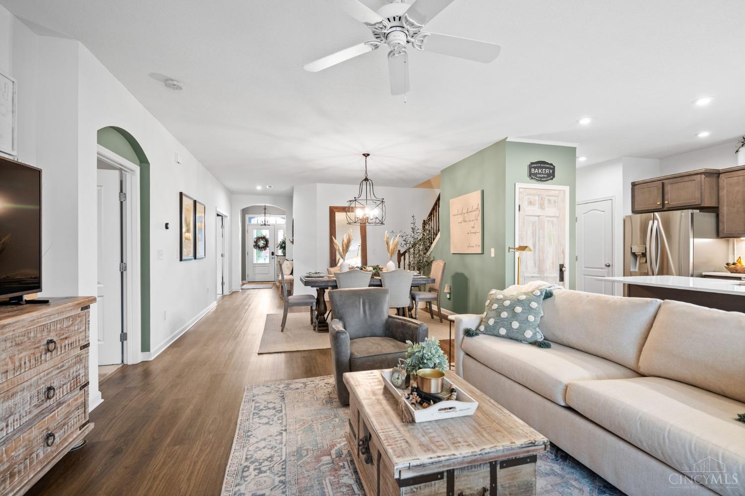 Middletown, Ohio, 45005, United States, 3 Bedrooms Bedrooms, ,2 BathroomsBathrooms,Residential,For Sale,1997212