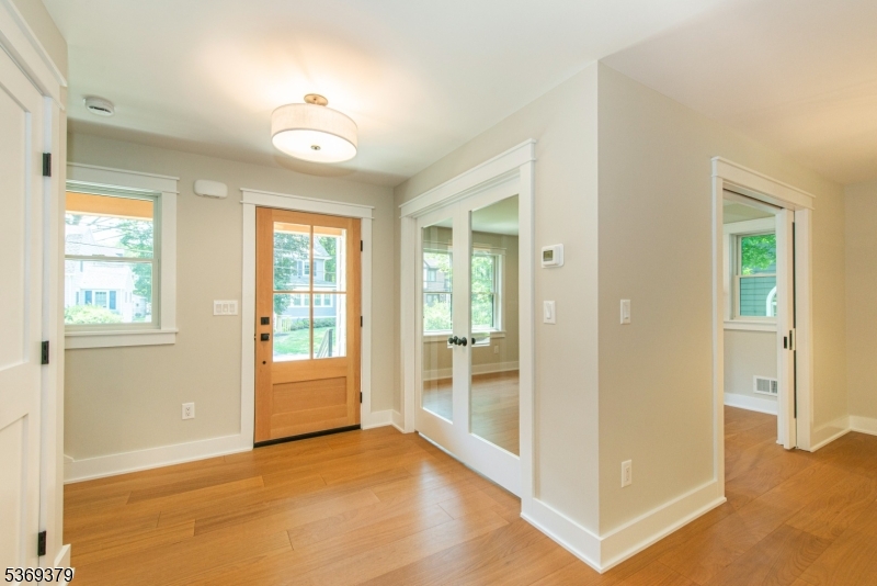 Essex Fells Twp., New Jersey, 07021, United States, 4 Bedrooms Bedrooms, ,4 BathroomsBathrooms,Residential,For Sale,1885303