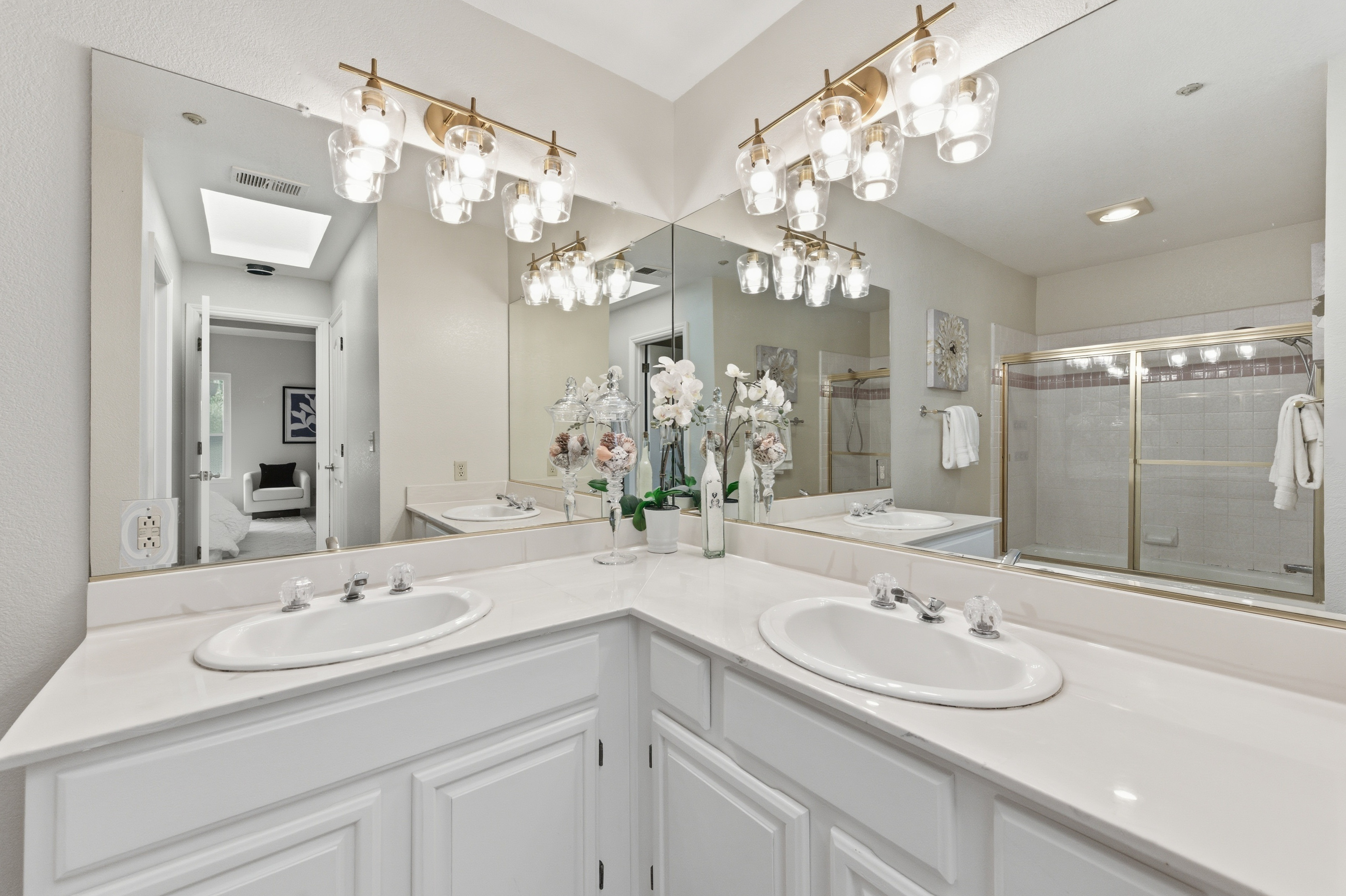  Incredible Canyon Views in Prime Belmont Location - 物件實景