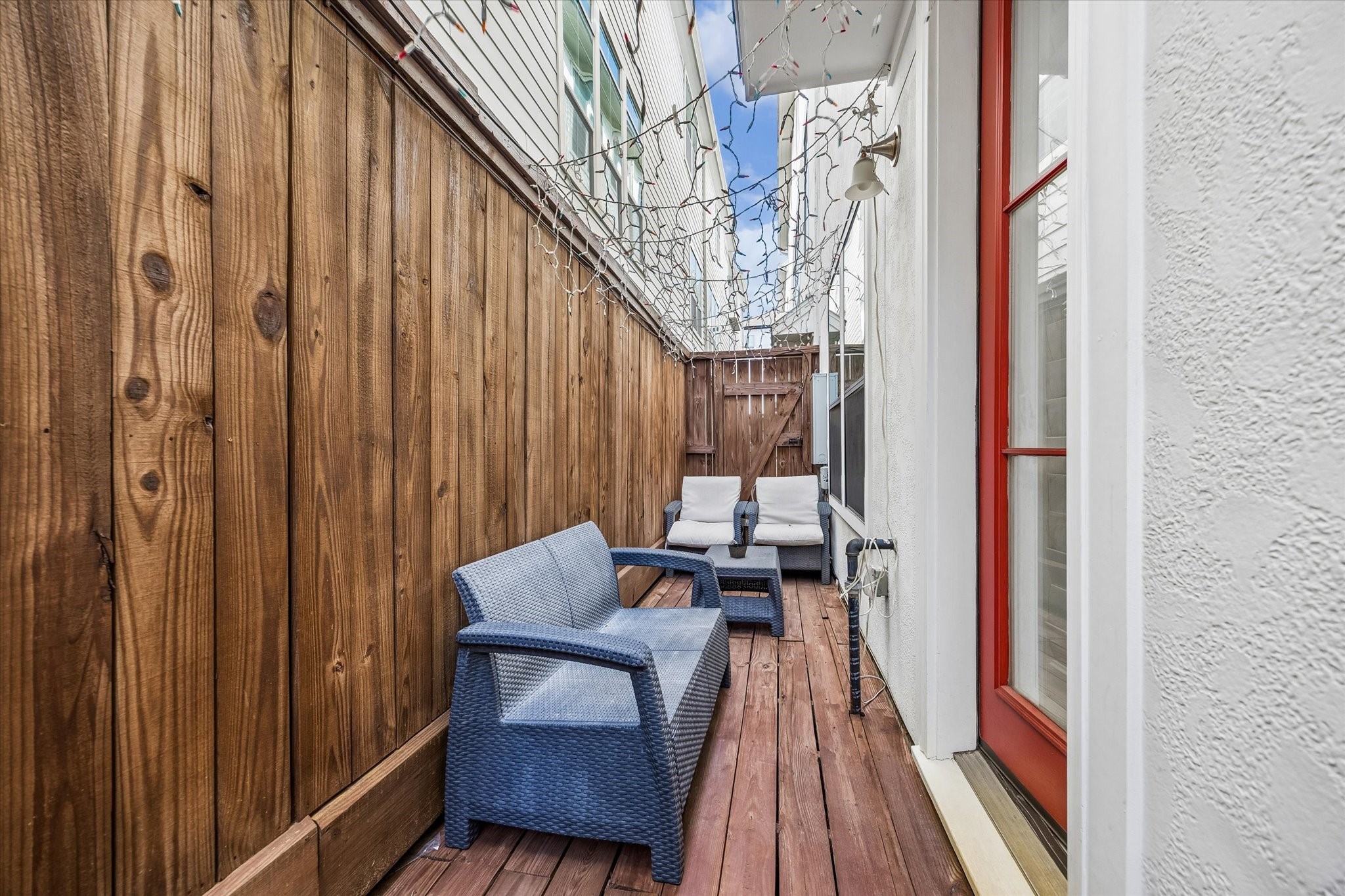  5718 Kansas Street C - 物件實景