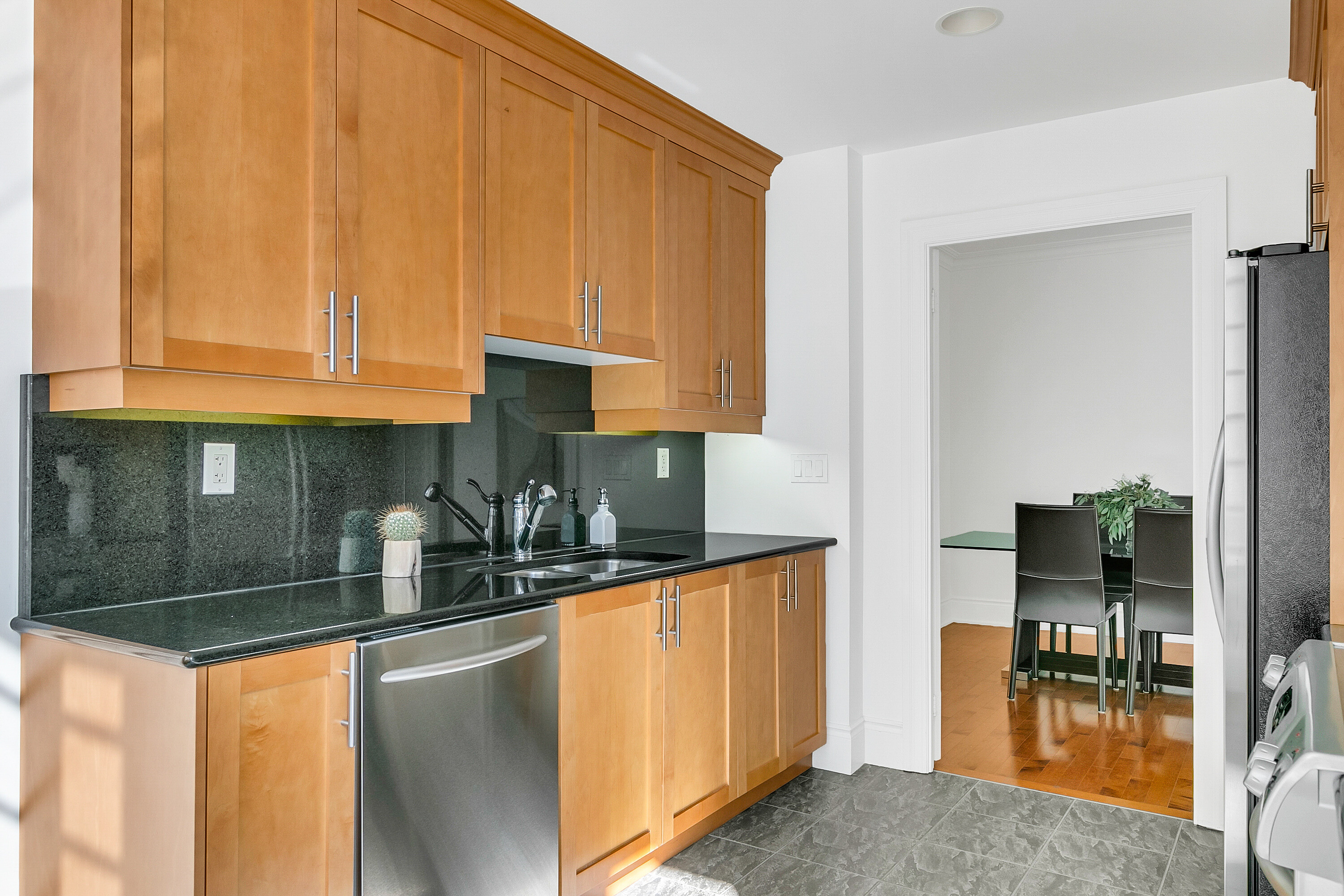  Yonge & St. Clair Condo Living - 物件實景