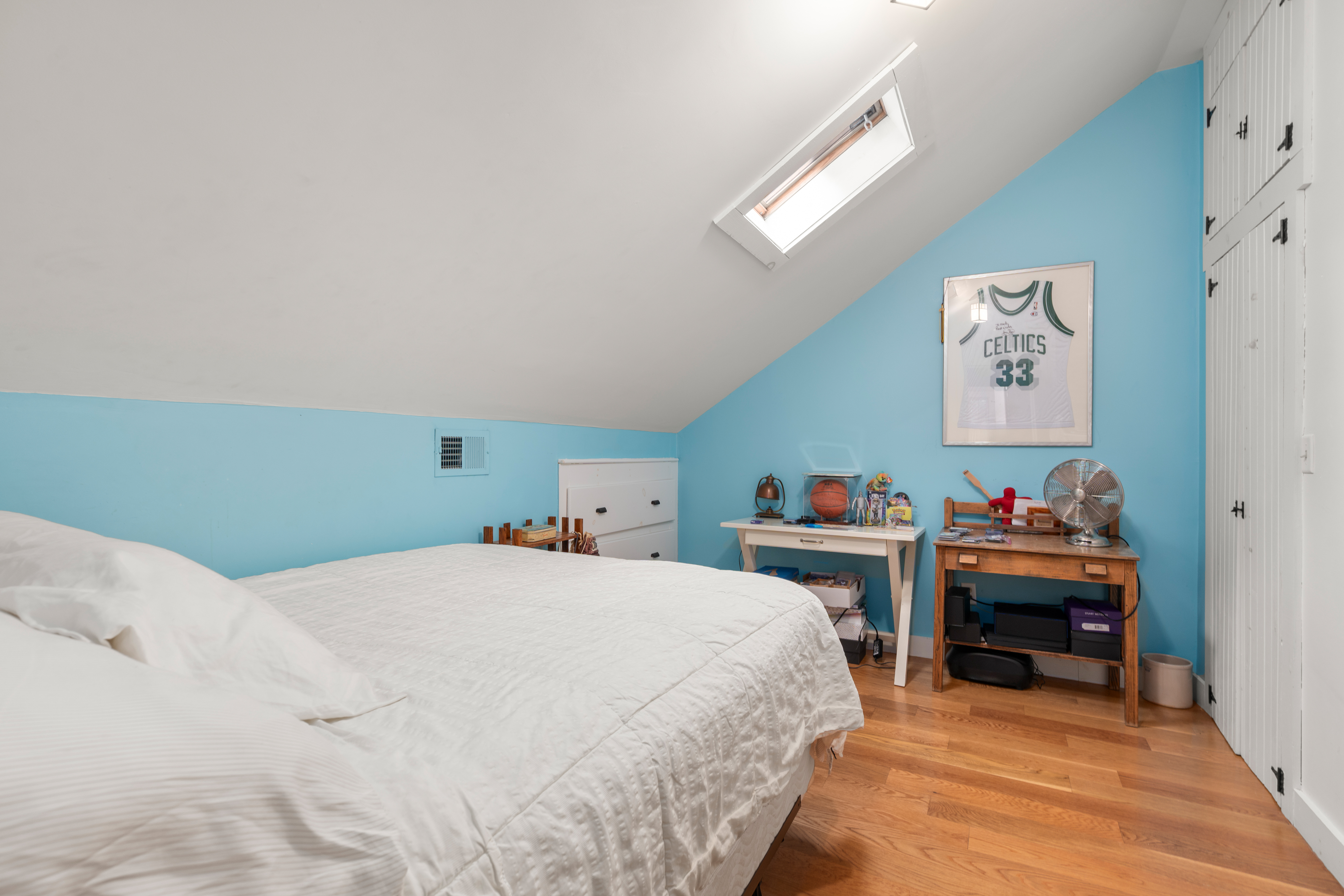  18 Shears Street, Wrentham, MA, 02093 - 物件實景