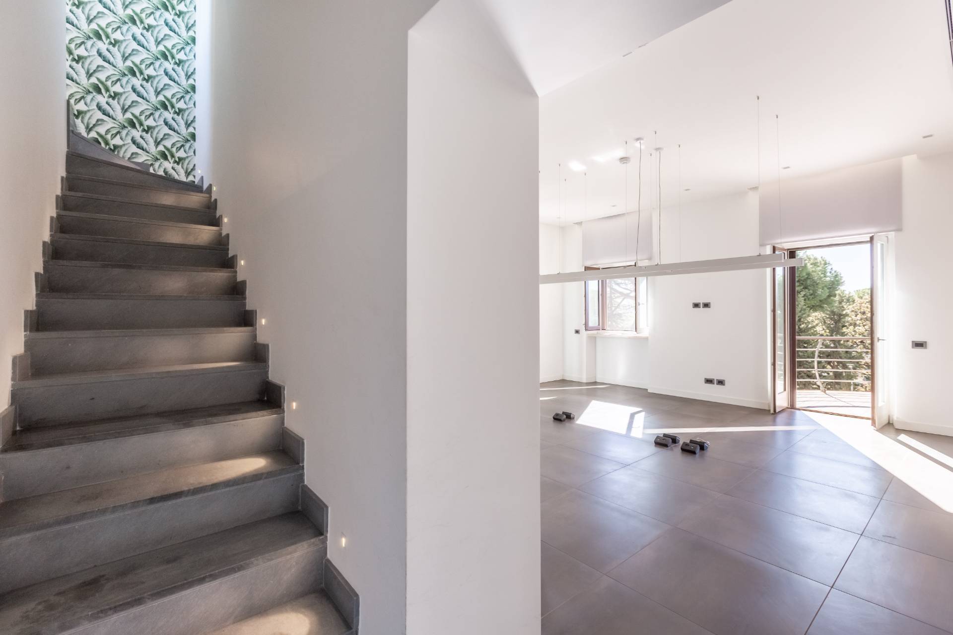 Grottaferrata, Roma, 00046, IT, 4 Bedrooms Bedrooms, ,2 BathroomsBathrooms,Residential,For Sale,1989453