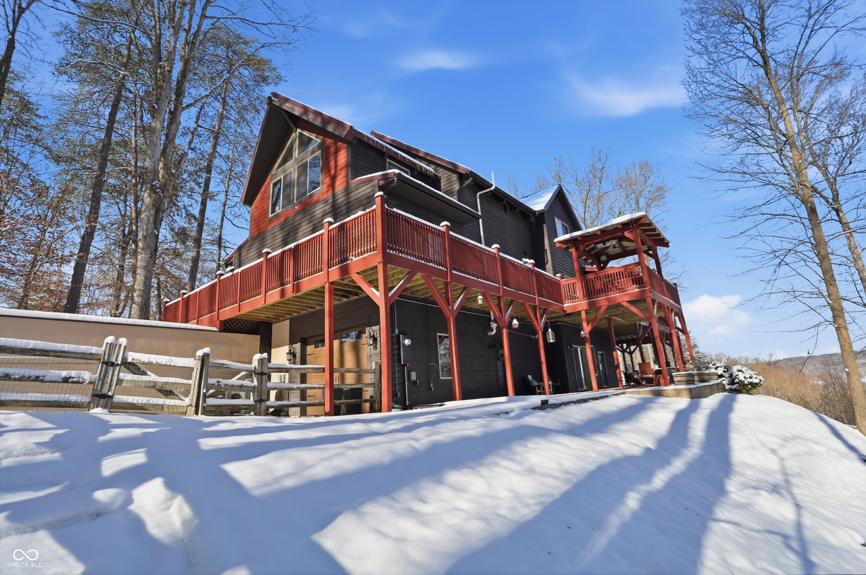 Unionville, Indiana, 47468, United States, 5 Bedrooms Bedrooms, ,5 BathroomsBathrooms,Residential,For Sale,1975333