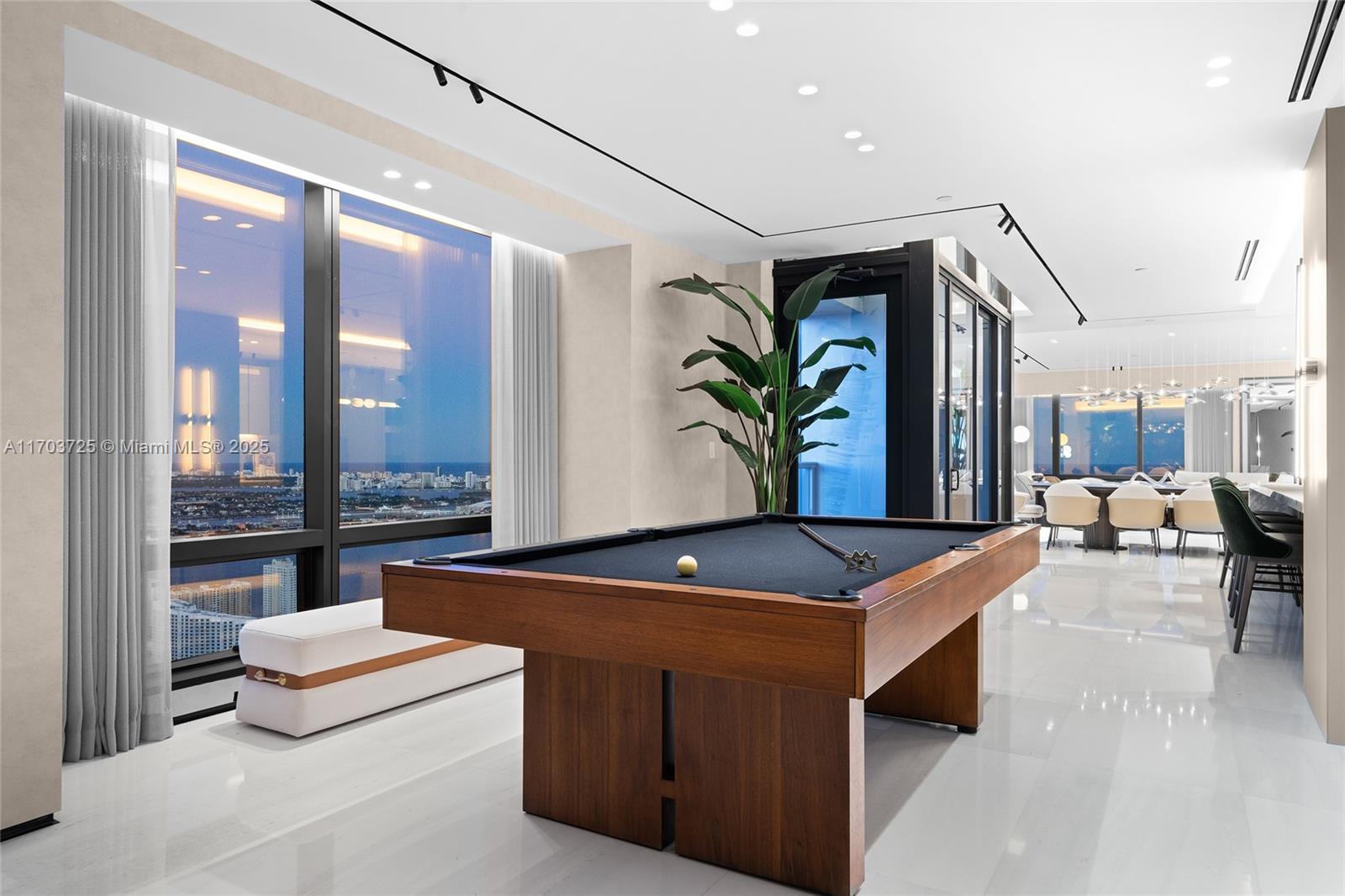 1425 Brickell Ave Unit 66D-66E, Miami, Florida, 33131, United States, 4 Bedrooms Bedrooms, ,5 BathroomsBathrooms,Residential,For Sale,1425 Brickell Ave Unit 66D-66E,1682437