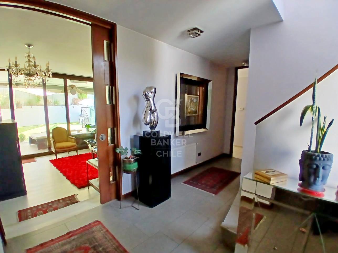 Lo Barnechea, Chile, 6 Bedrooms Bedrooms, ,5 BathroomsBathrooms,Residential,For Sale,1849912