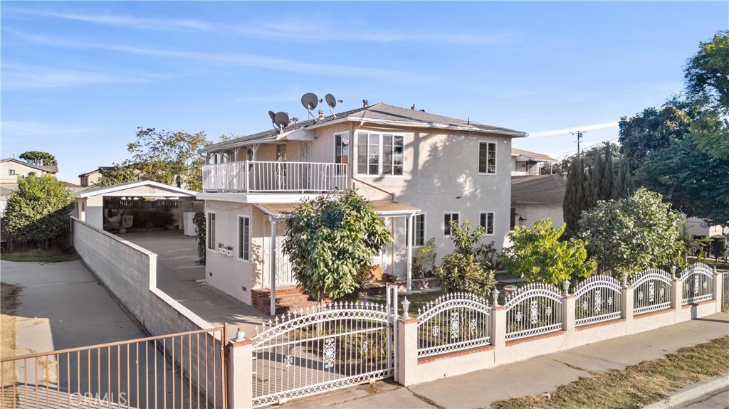 Compton, California, 90220, United States, ,Residential,For Sale,1842717