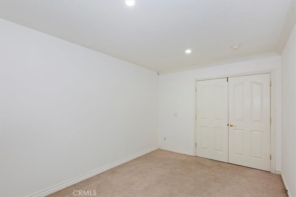 Apple Valley, California, 92308, United States, 7 Bedrooms Bedrooms, ,4 BathroomsBathrooms,Residential,For Sale,1794174