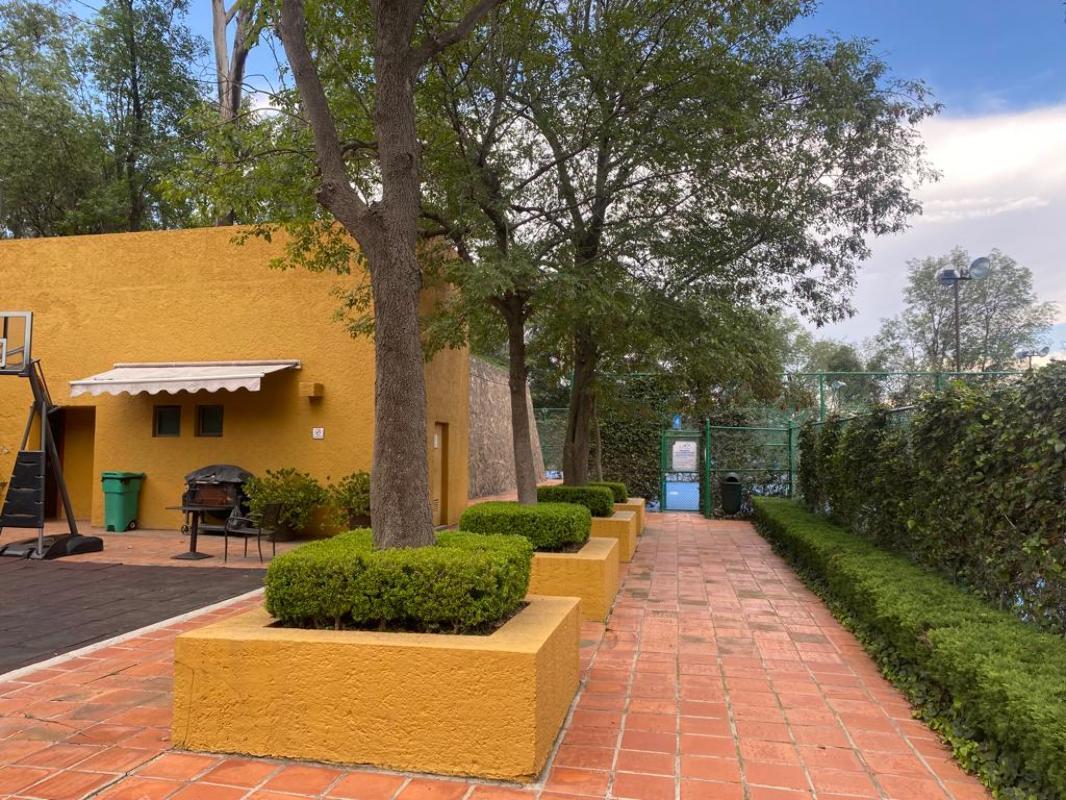 Calzada de los Llorones, Atizapán de Zaragoza, Estado de México, 52936, Mexico, 1 Bedroom Bedrooms, ,Residential,For Sale,Calzada de los Llorones,1622127