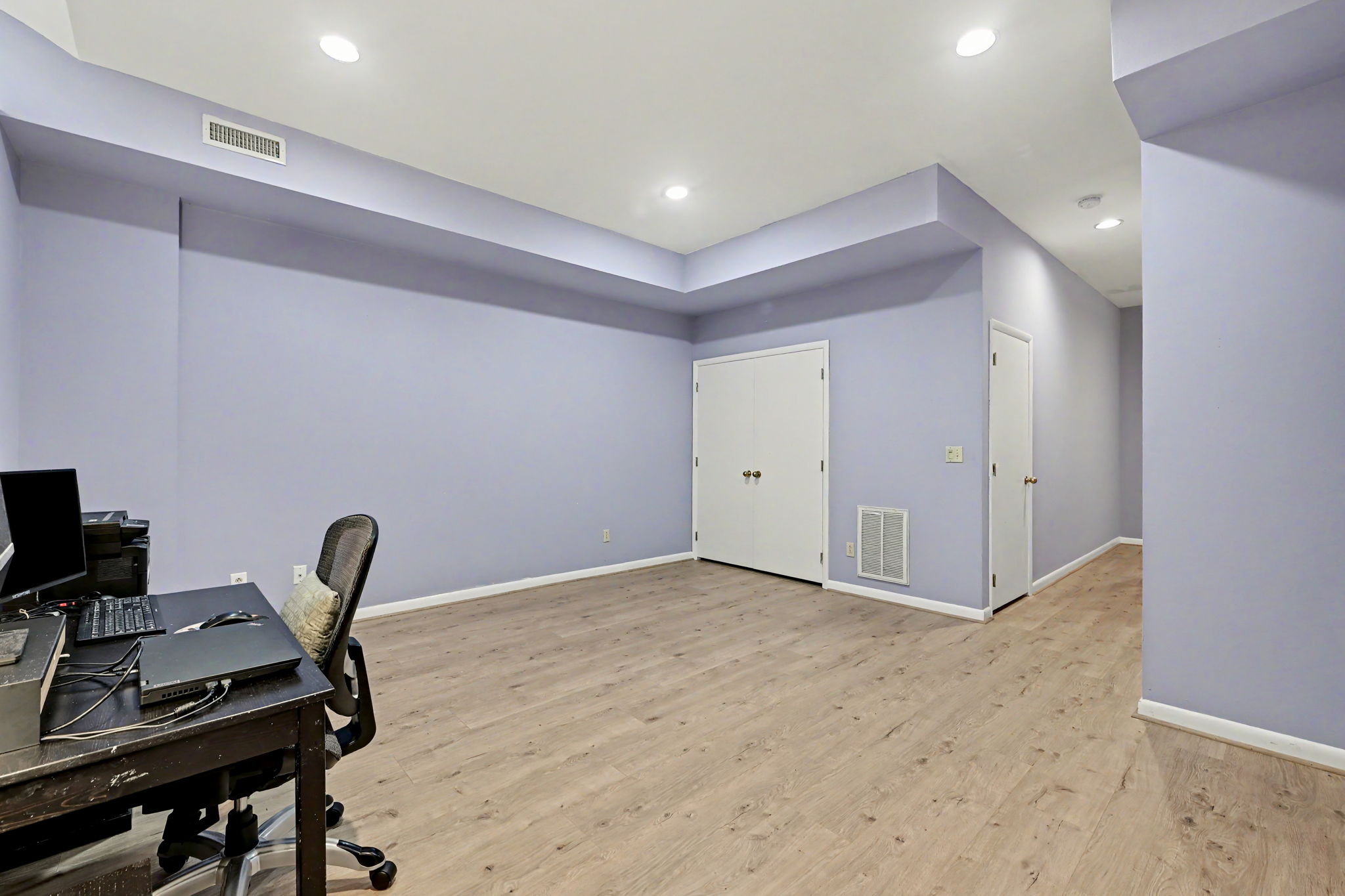  2435 Bedford Street - 物件實景