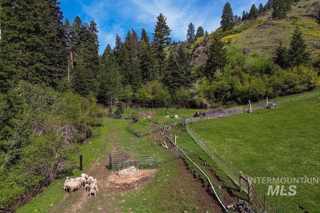Riggins, Idaho, 83549, United States, 2 Bedrooms Bedrooms, ,1 BathroomBathrooms,Residential,For Sale,1826044