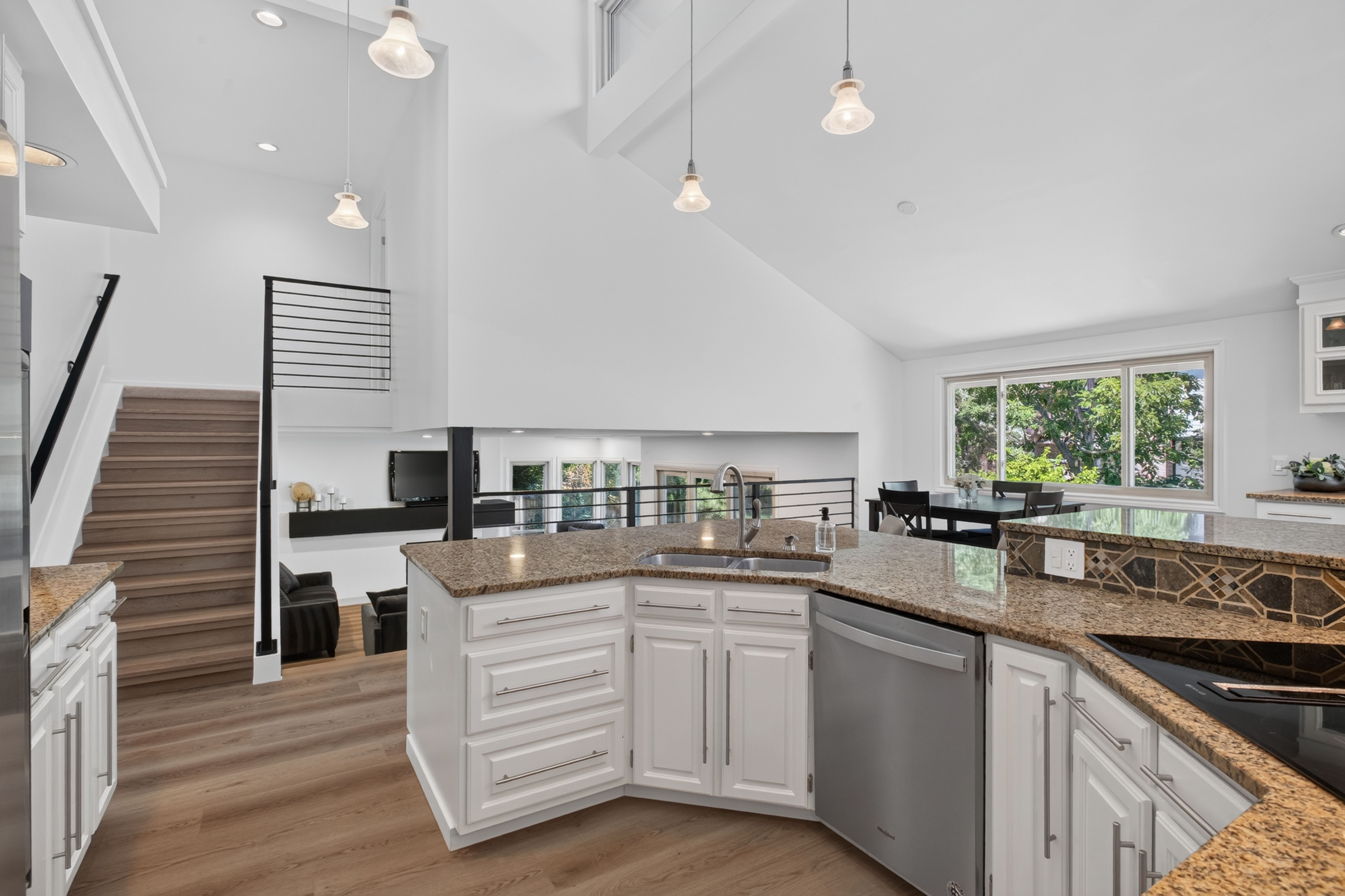  Heritage Greens Charmer: Modern Kitchen, Spa Primary & Secluded Yard - 物件實景